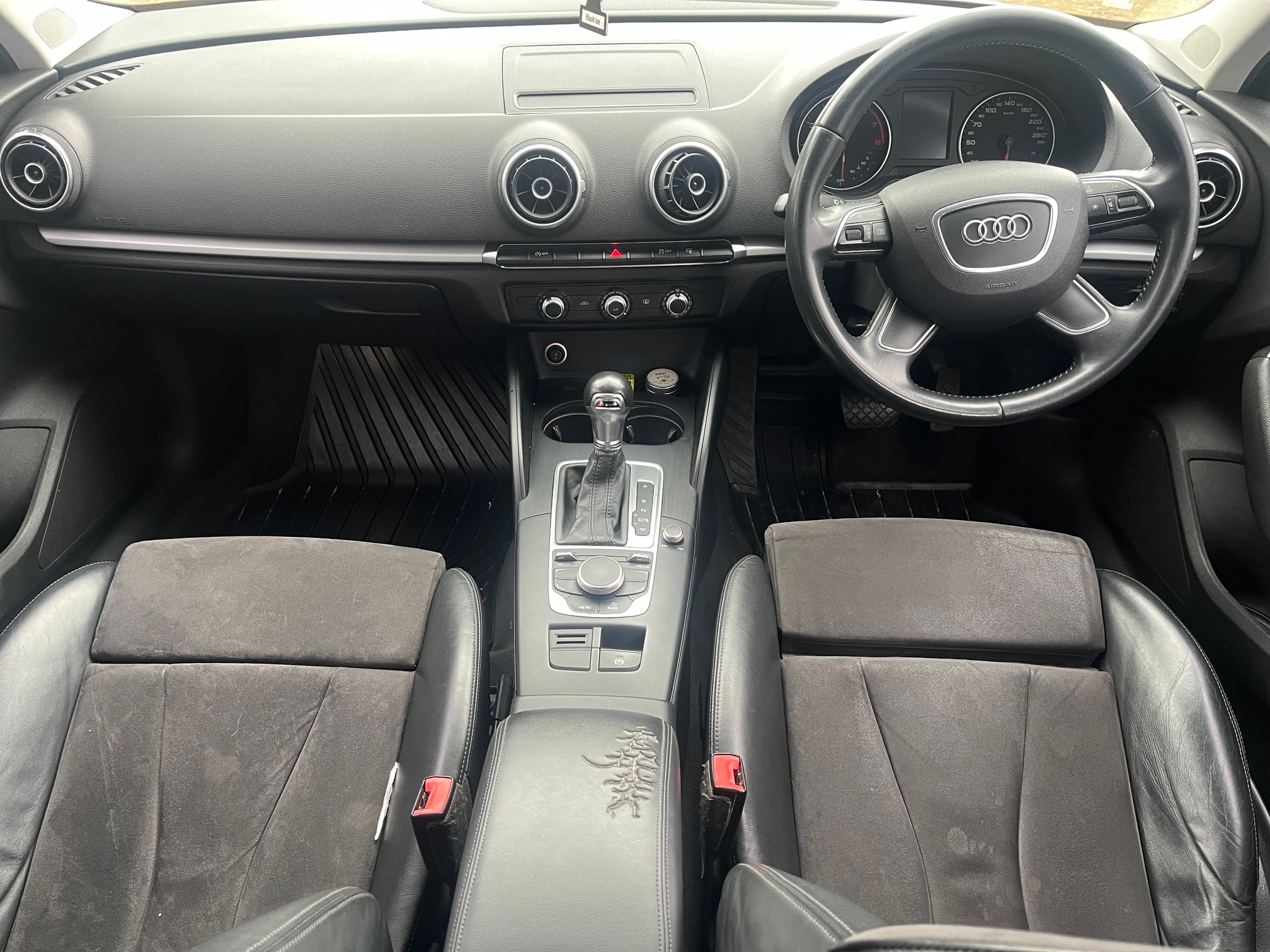 2015 Audi A3 1.4TFSI S Auto thumbnail 7