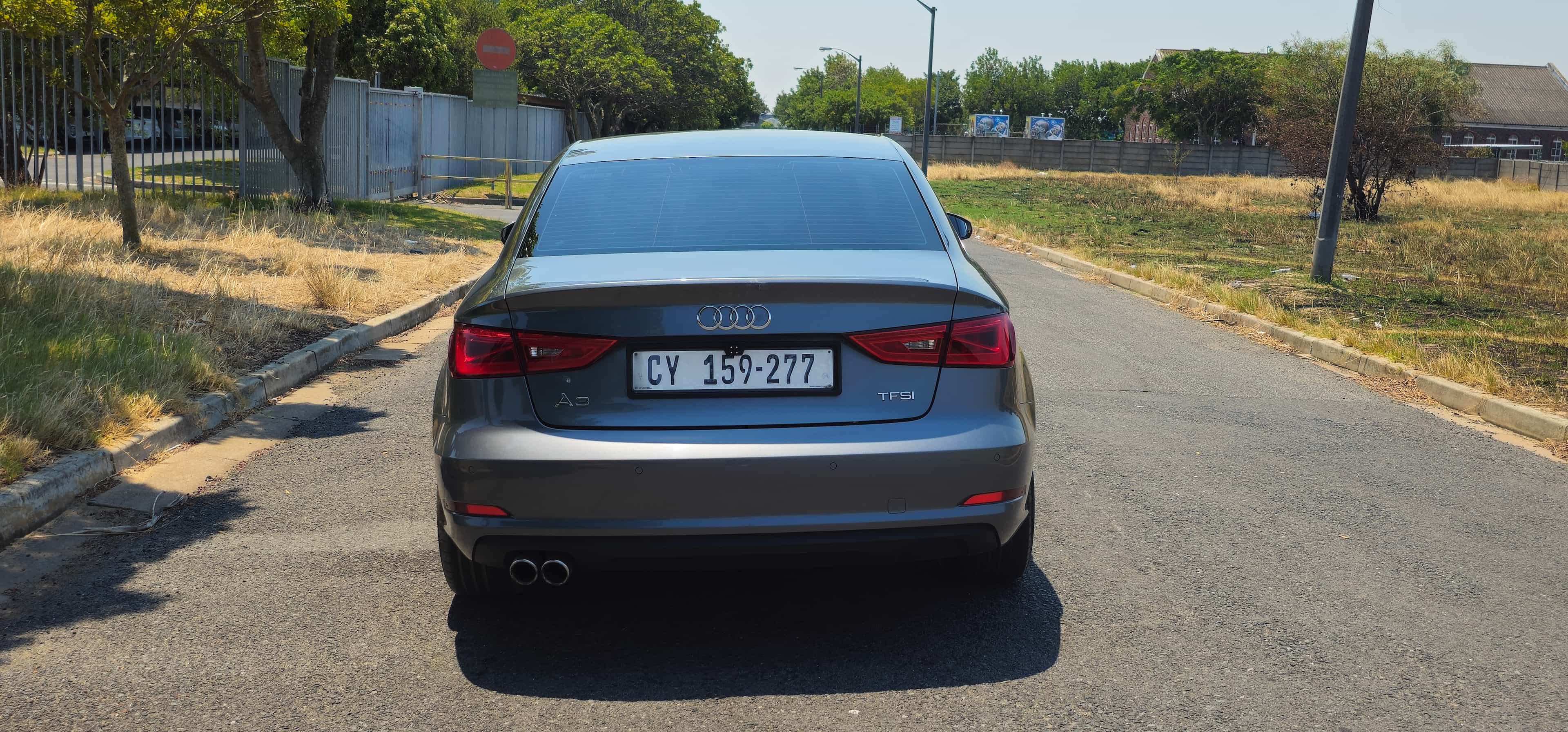 2015 Audi A3 1.8T FSI SE Stronic Sedan thumbnail 6