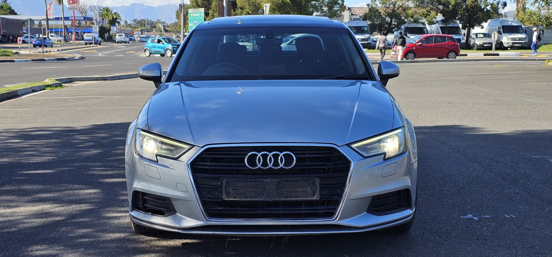 2017 Audi A3 2.0 TDI S-Tronic Sedan thumbnail 2