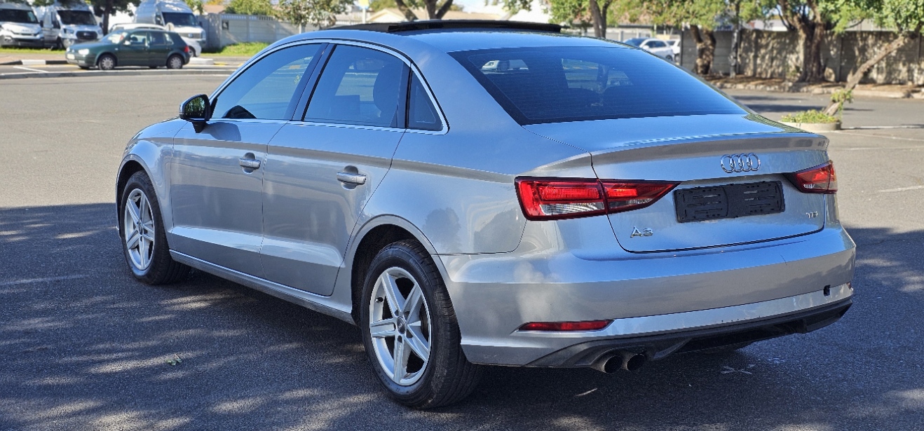 2017 Audi A3 2.0 TDI S-Tronic Sedan thumbnail 6
