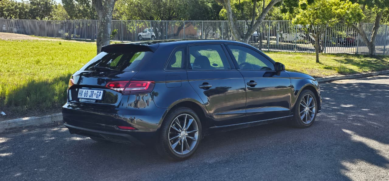 2019 Audi A3 30 TFSI  thumbnail 6