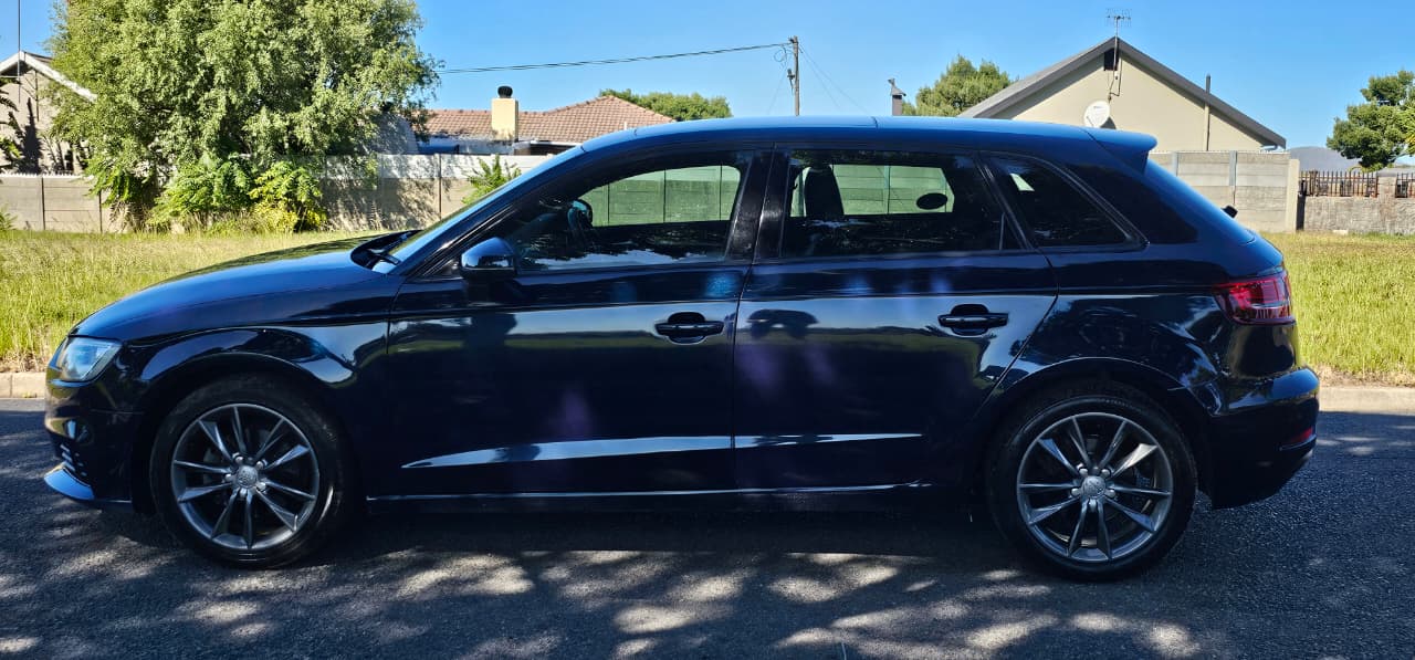 2019 Audi A3 30 TFSI  thumbnail 5
