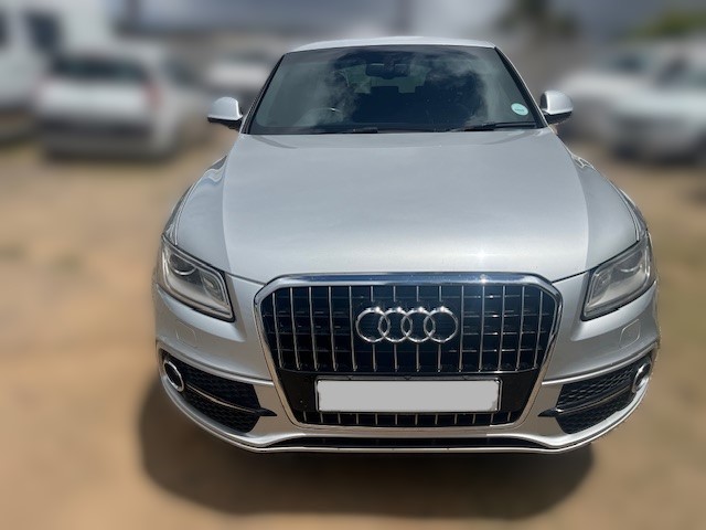 2014 Audi Q5 2.0TDi thumbnail 11