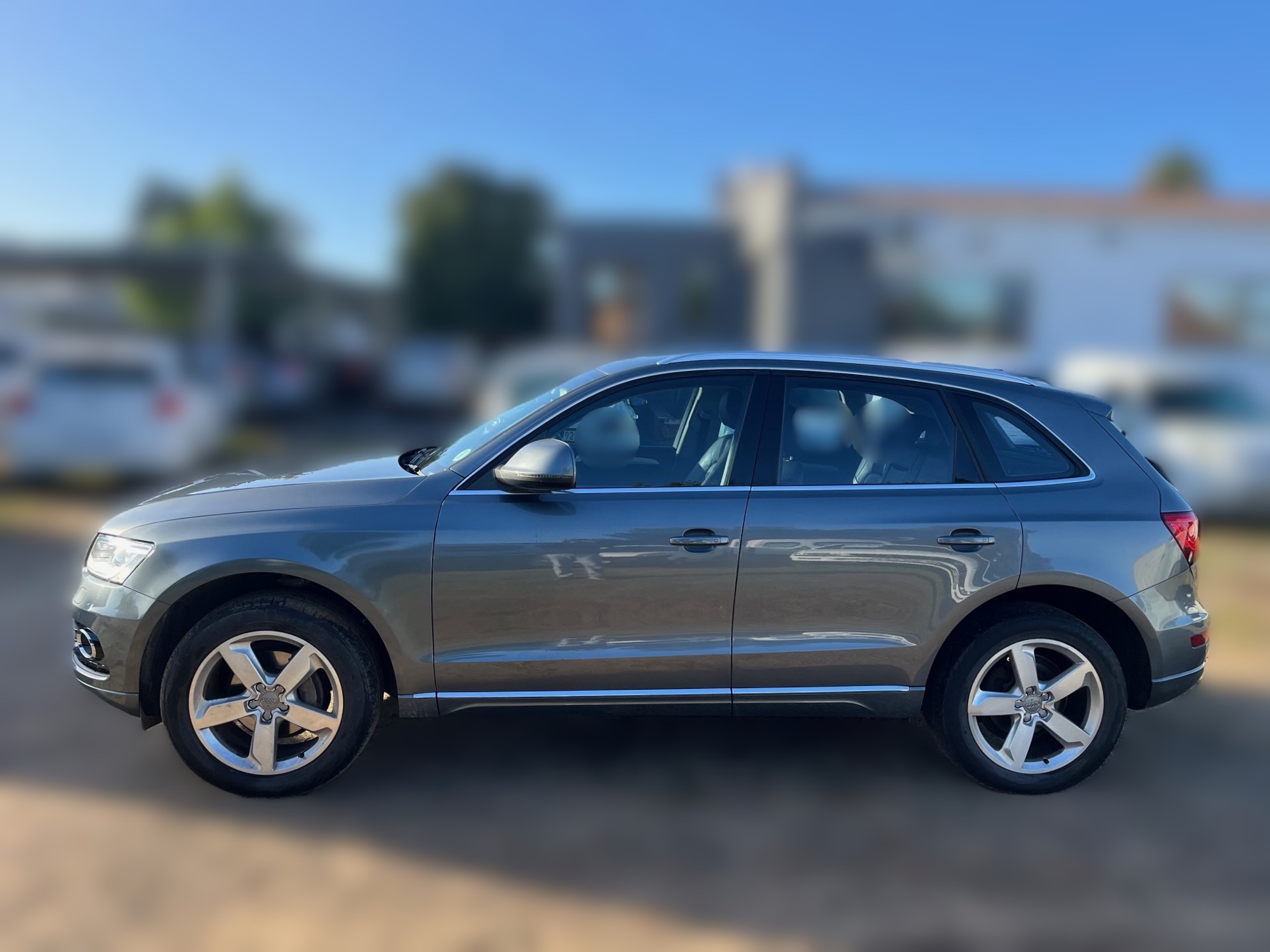 2013 Audi Q5 2.0TFSi Auto thumbnail 2