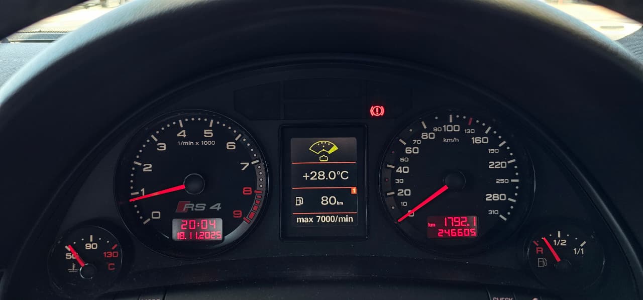 2006 Audi RS4 4.2 V8 Quattro thumbnail 18