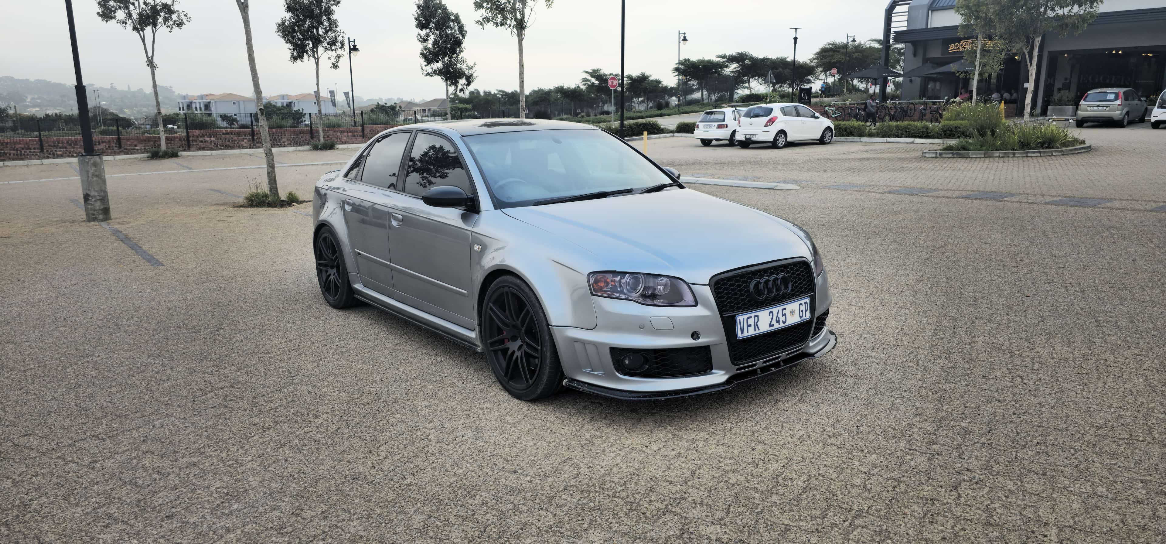 2006 Audi RS4 4.2 V8 Quattro thumbnail 2