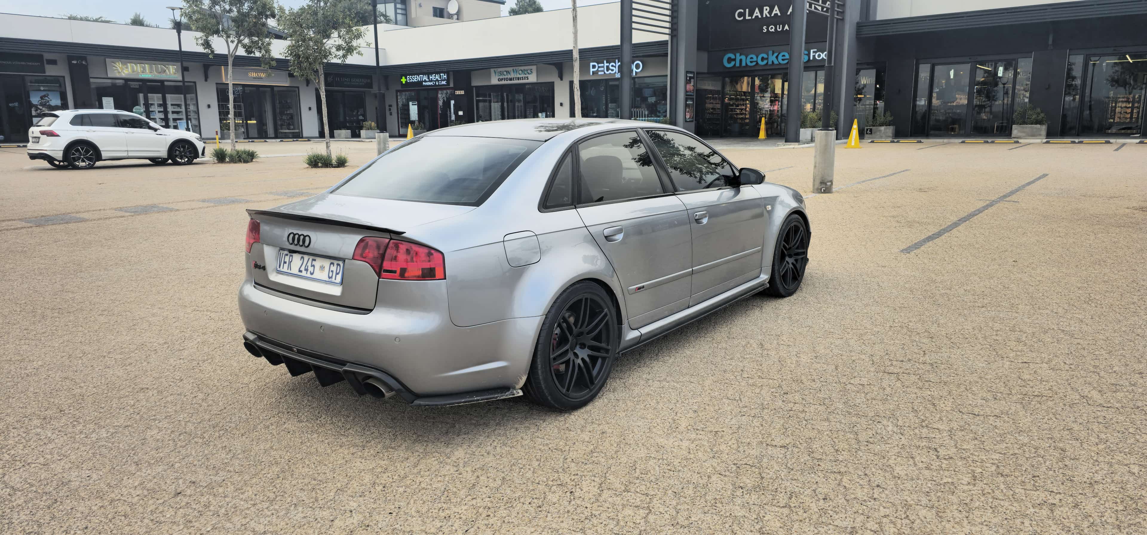 2006 Audi RS4 4.2 V8 Quattro thumbnail 6