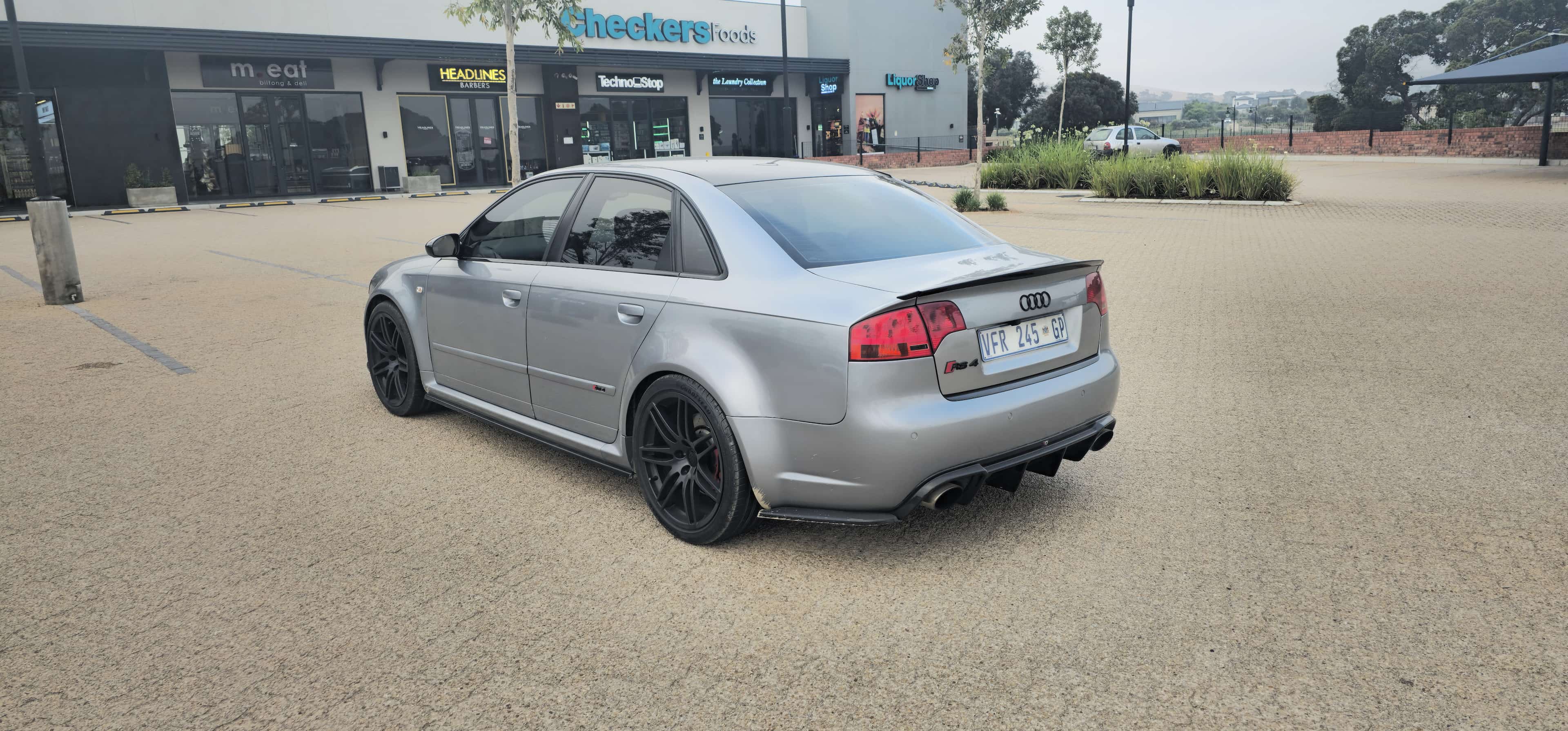 2006 Audi RS4 4.2 V8 Quattro thumbnail 7