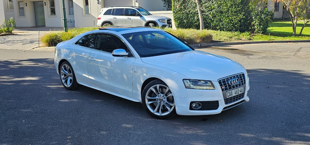 2010 Audi S5 4.2 FSI V8 Coupe Manual  thumbnail 2