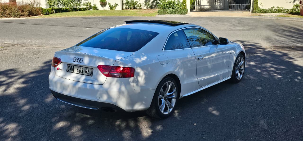 2010 Audi S5 4.2 FSI V8 Coupe Manual  thumbnail 5