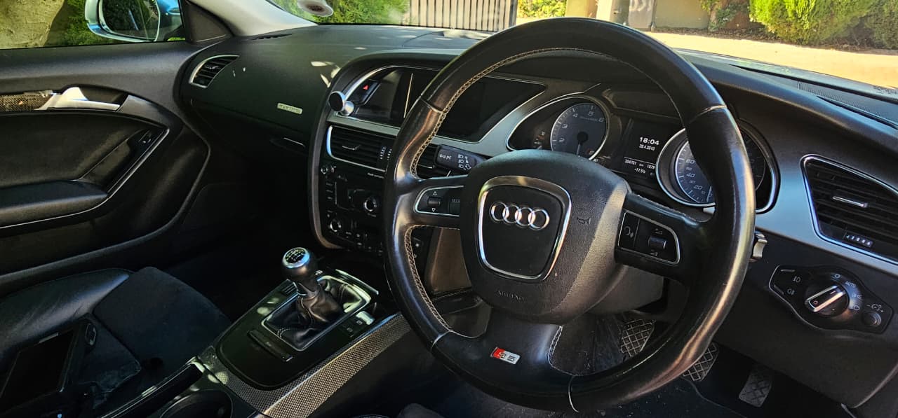 2010 Audi S5 4.2 FSI V8 Coupe Manual  thumbnail 9