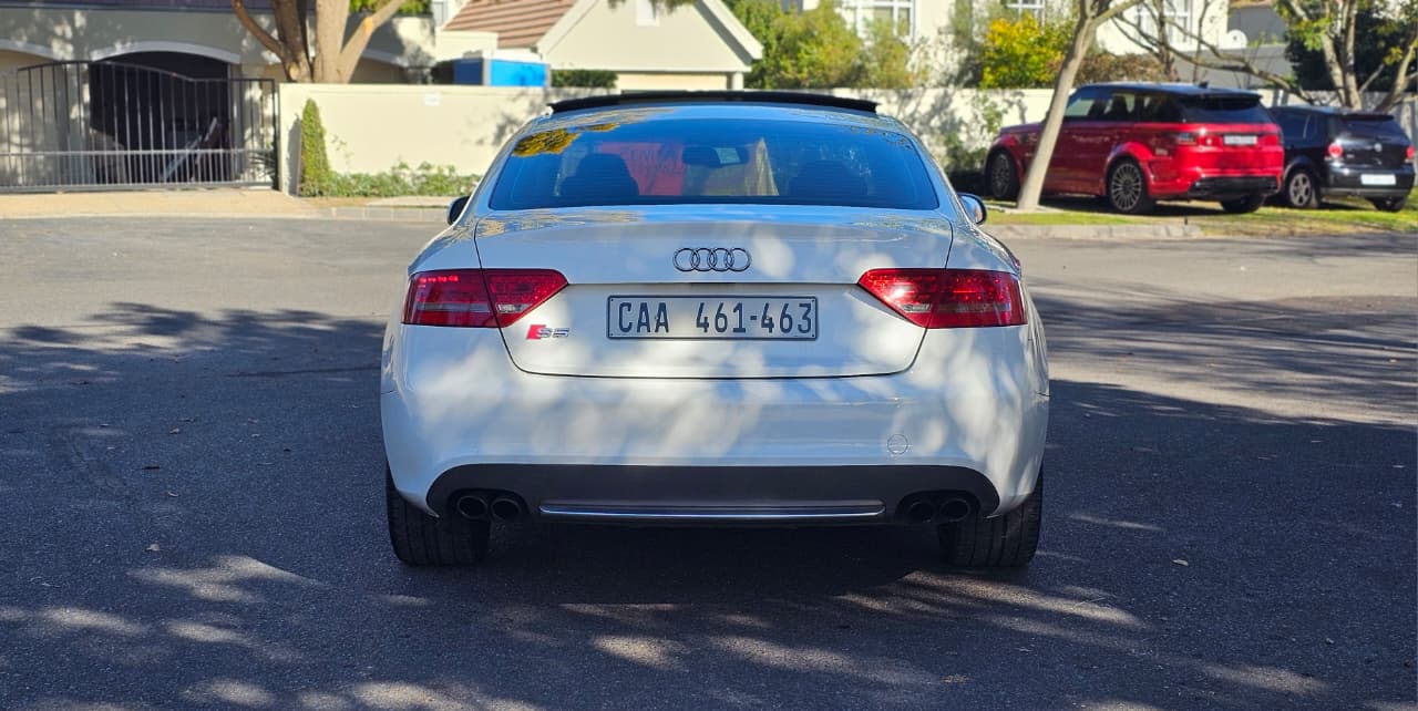 2010 Audi S5 4.2 FSI V8 Coupe Manual  thumbnail 8