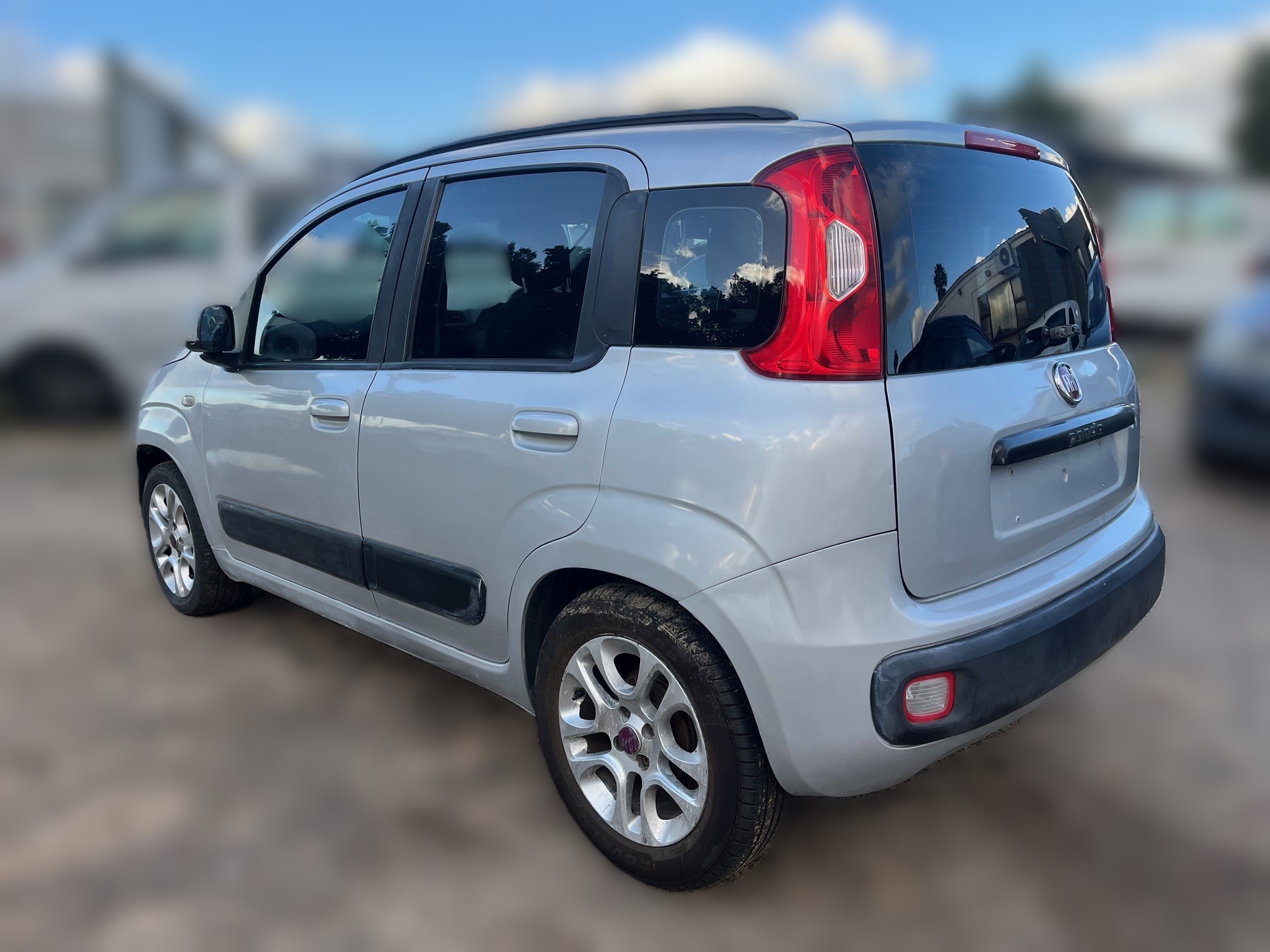 2013 Fiat Panda thumbnail 3