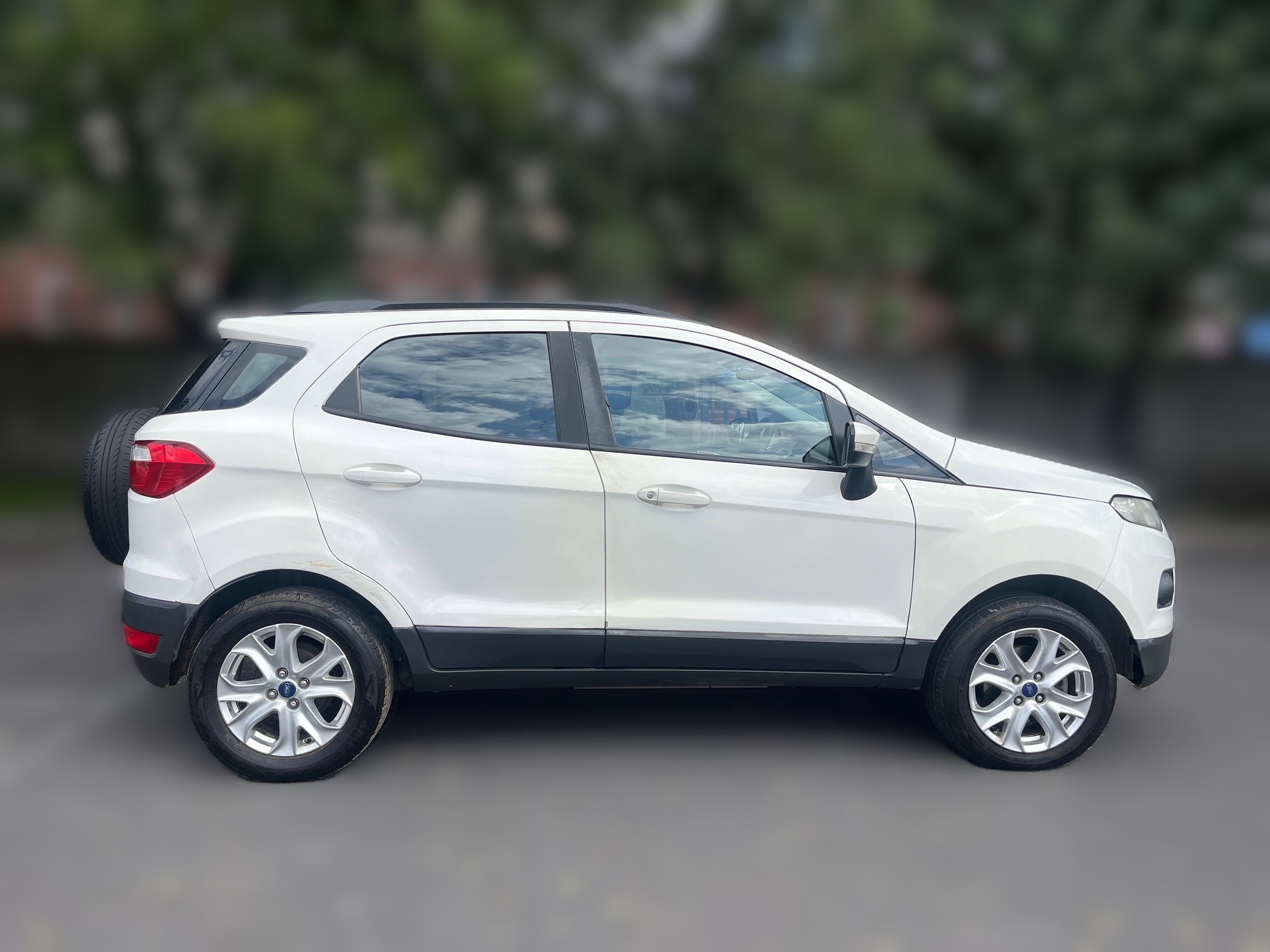 2014 Ford Ecosport 1.5TDCi Trend thumbnail 6