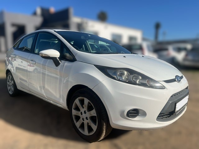 2012 Ford Fiesta Sedan 1.6TDCi Ambiente thumbnail 7