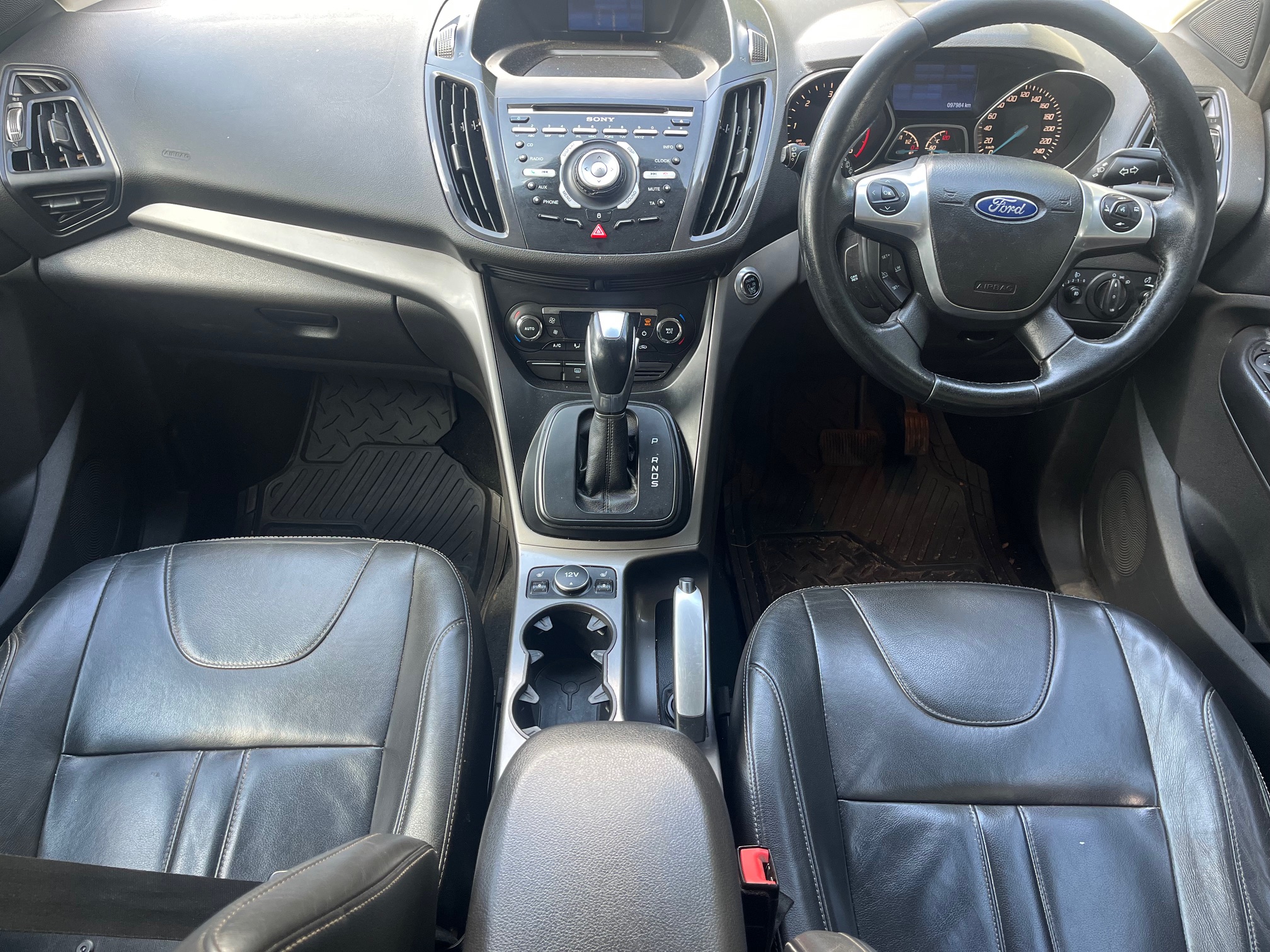 2014 Ford Kuga 2.0TDCi Titanium PowerShift AWD thumbnail 8