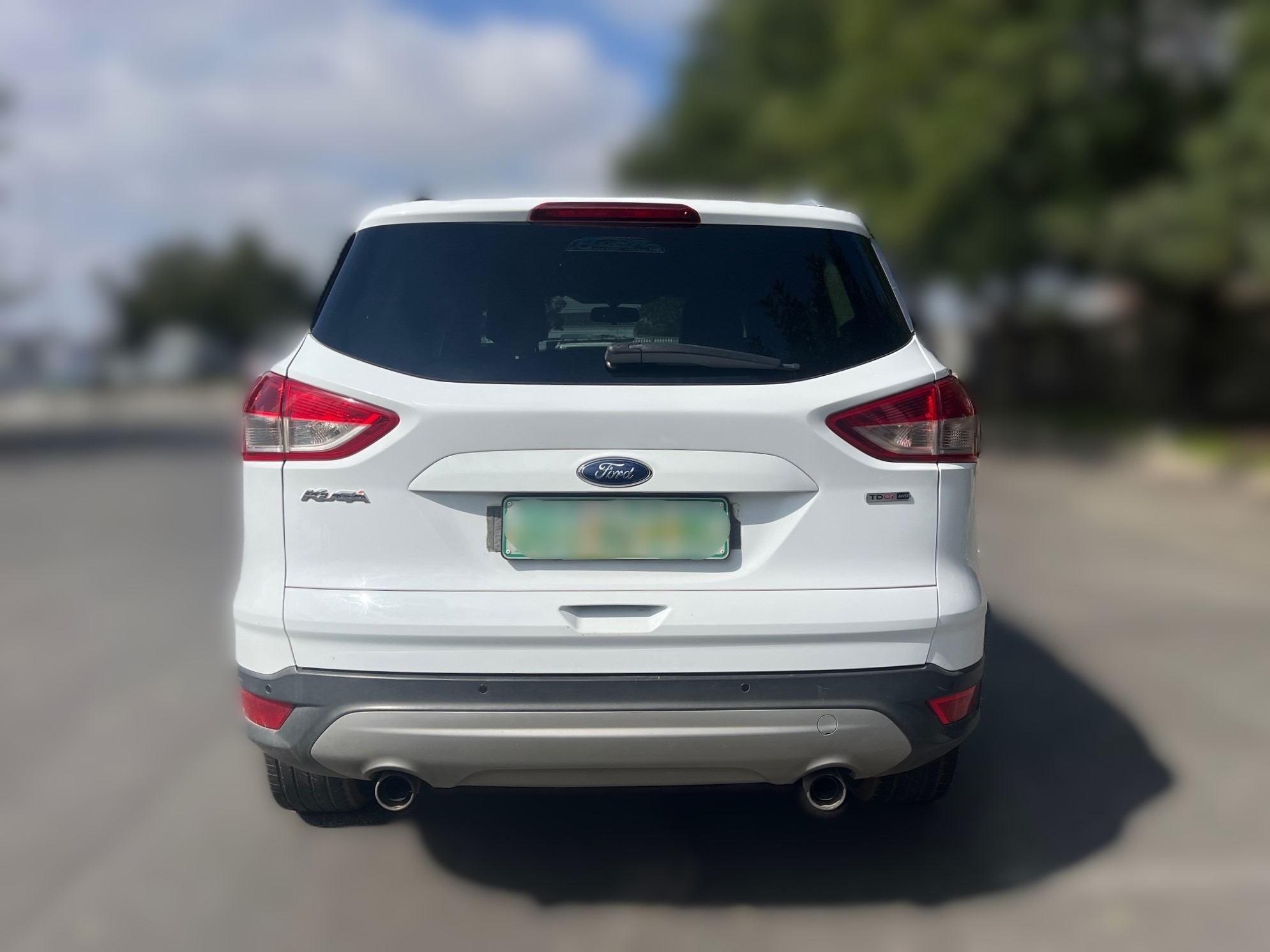 2014 Ford Kuga 2.0TDCi Titanium PowerShift AWD thumbnail 4