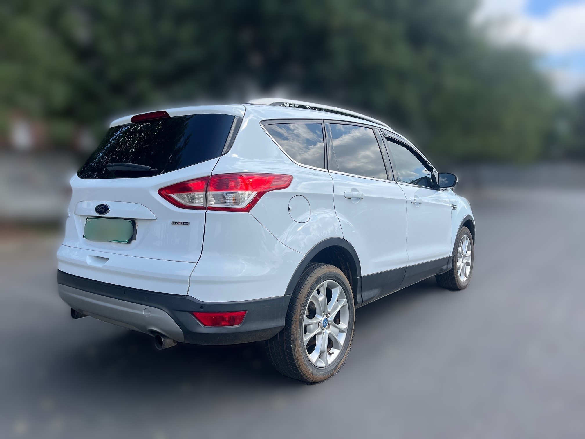 2014 Ford Kuga 2.0TDCi Titanium PowerShift AWD thumbnail 5