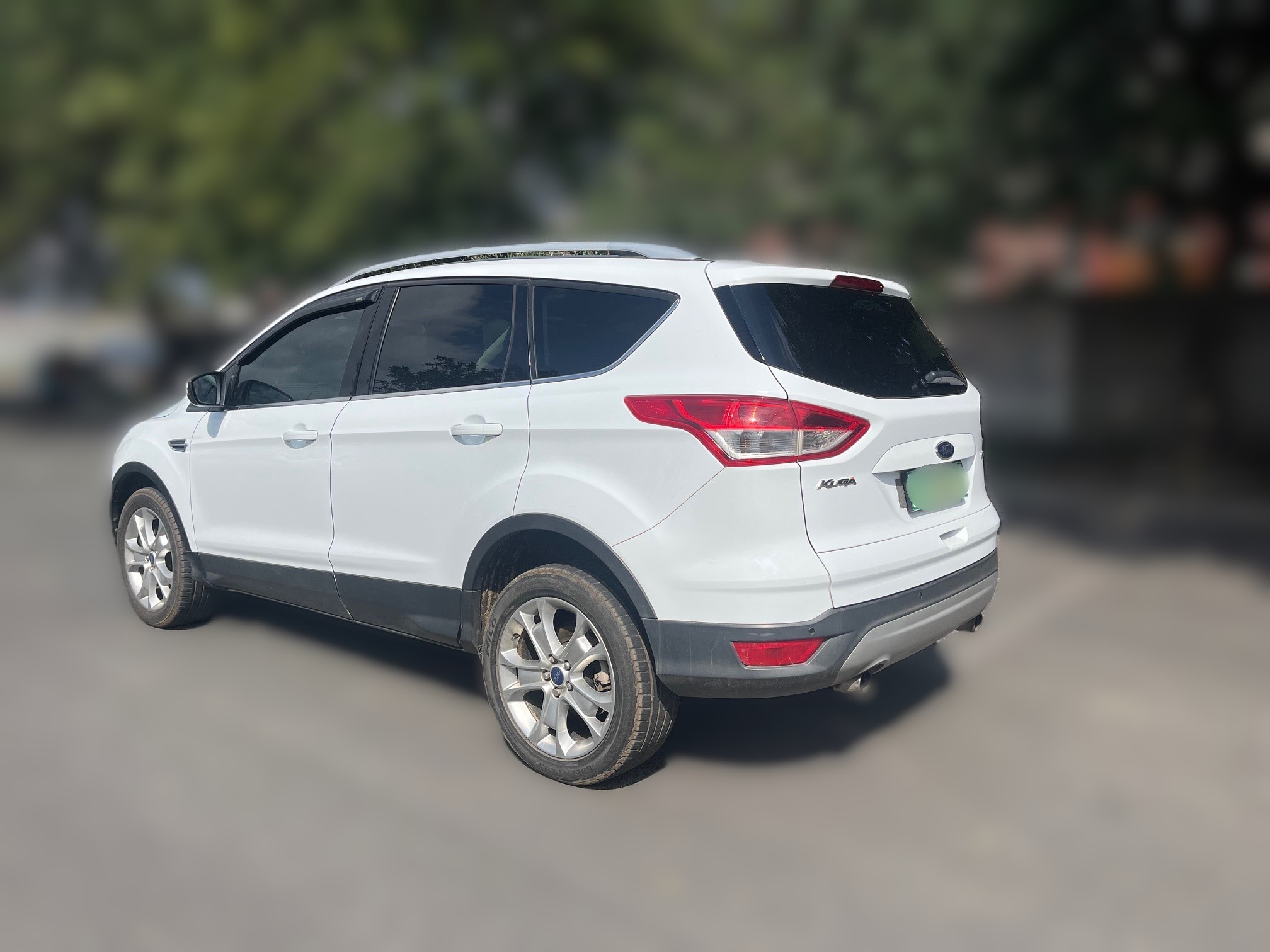 2014 Ford Kuga 2.0TDCi Titanium PowerShift AWD thumbnail 3