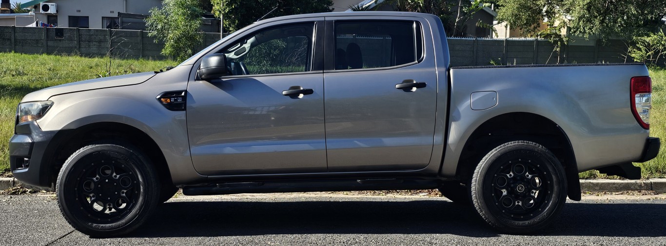 2016 Ford Ranger 2.2 TDCI XL Double Cab thumbnail 4