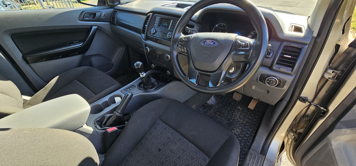 2016 Ford Ranger 2.2 TDCI XL Double Cab thumbnail 10
