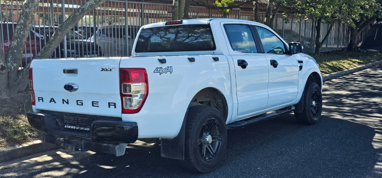 2015 Ford Ranger 3.2TDCi XLT 4x4 Double Cab thumbnail 8