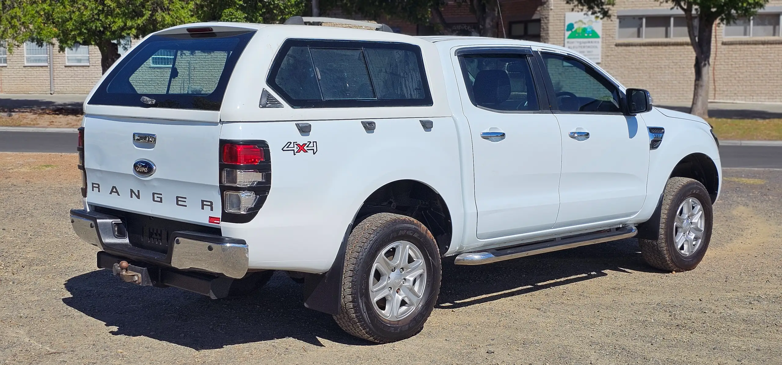 2013 Ford Ranger 3.2TDCi XLT 4x4 Double Cab thumbnail 5