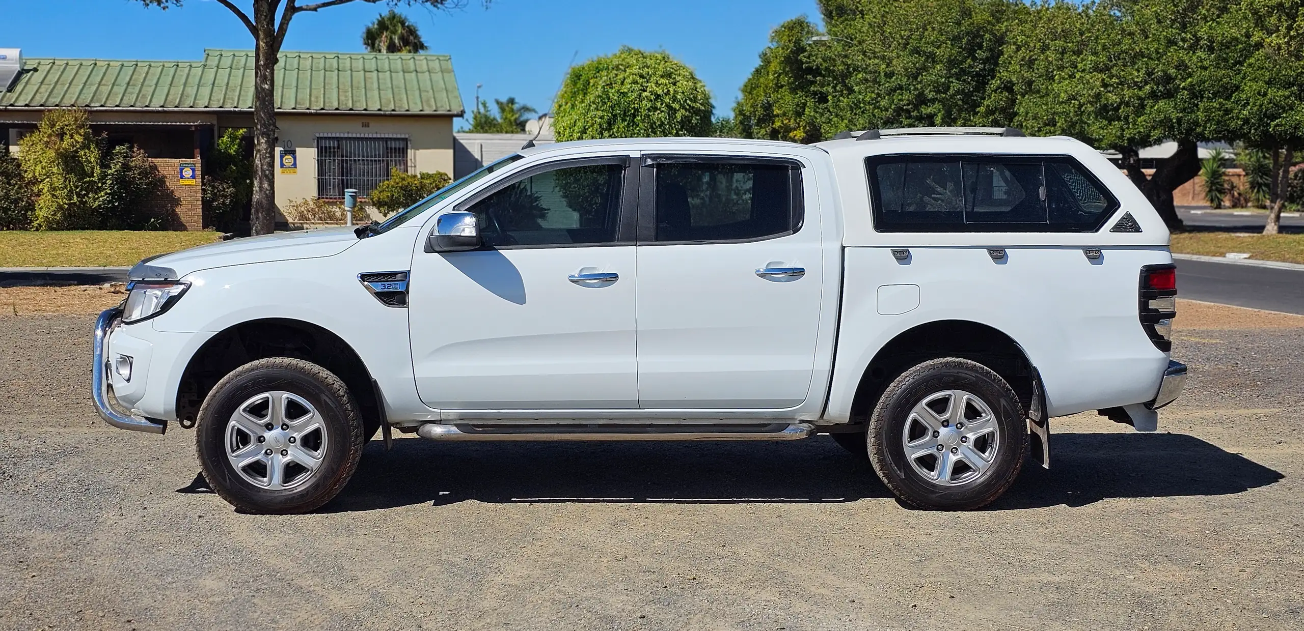 2013 Ford Ranger 3.2TDCi XLT 4x4 Double Cab thumbnail 8