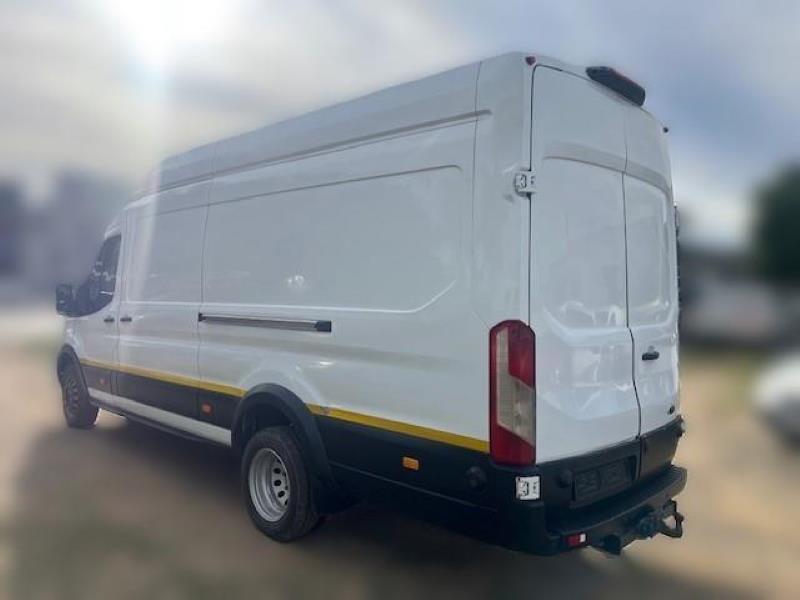 2020 Ford Transit 2.2TDCi 114kW ELWB Panel Van thumbnail 3