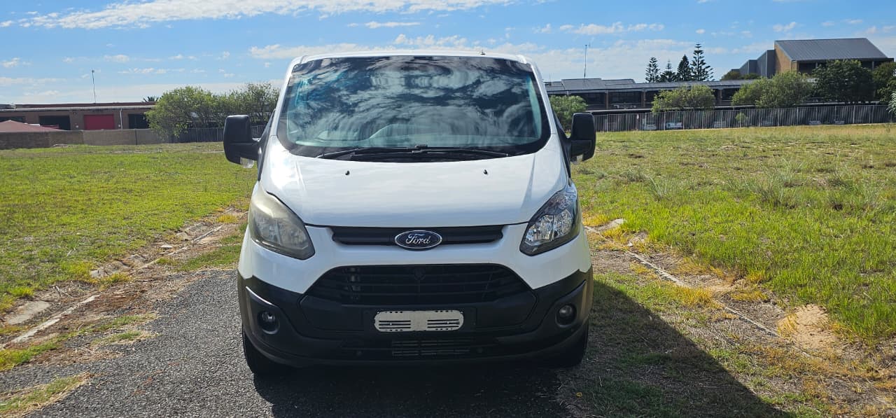 2016 Ford Transit Custom 2.2 TDCi thumbnail 2