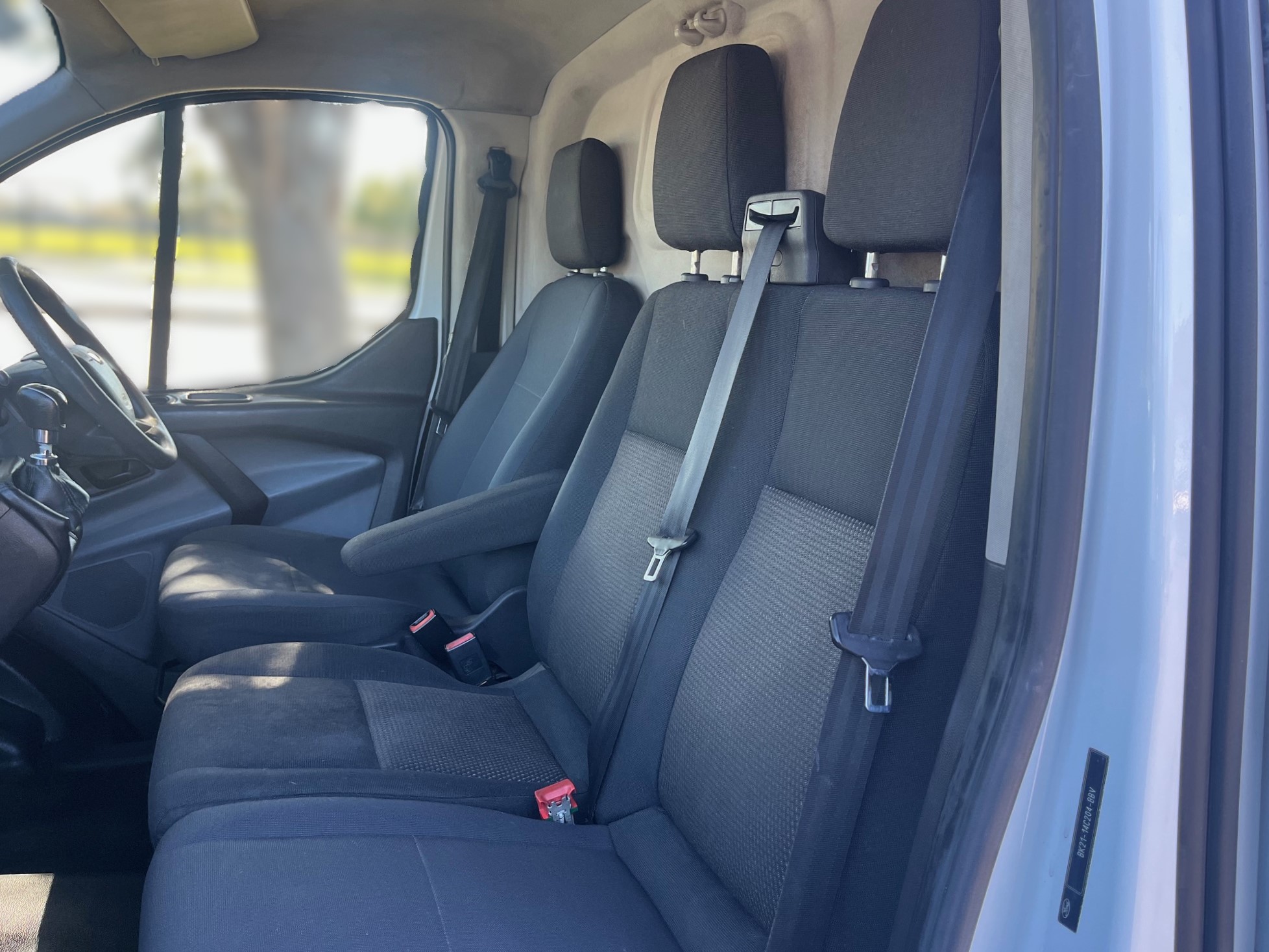 2015 Ford Transit Custom 2.2TDCi SWB Ambiente thumbnail 9