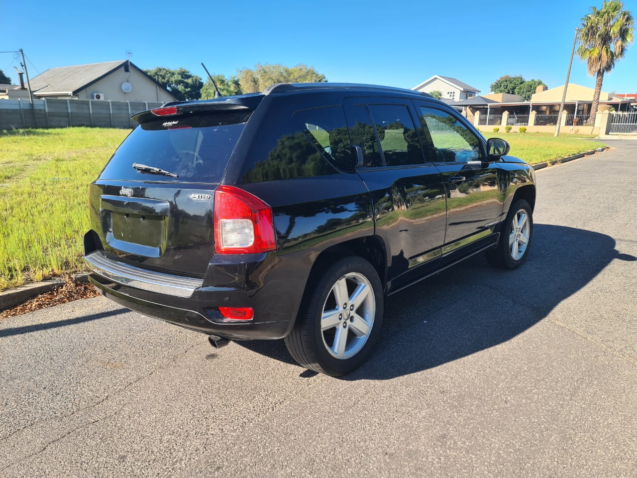 2013 Jeep Compass 2.0 Limited  thumbnail 3