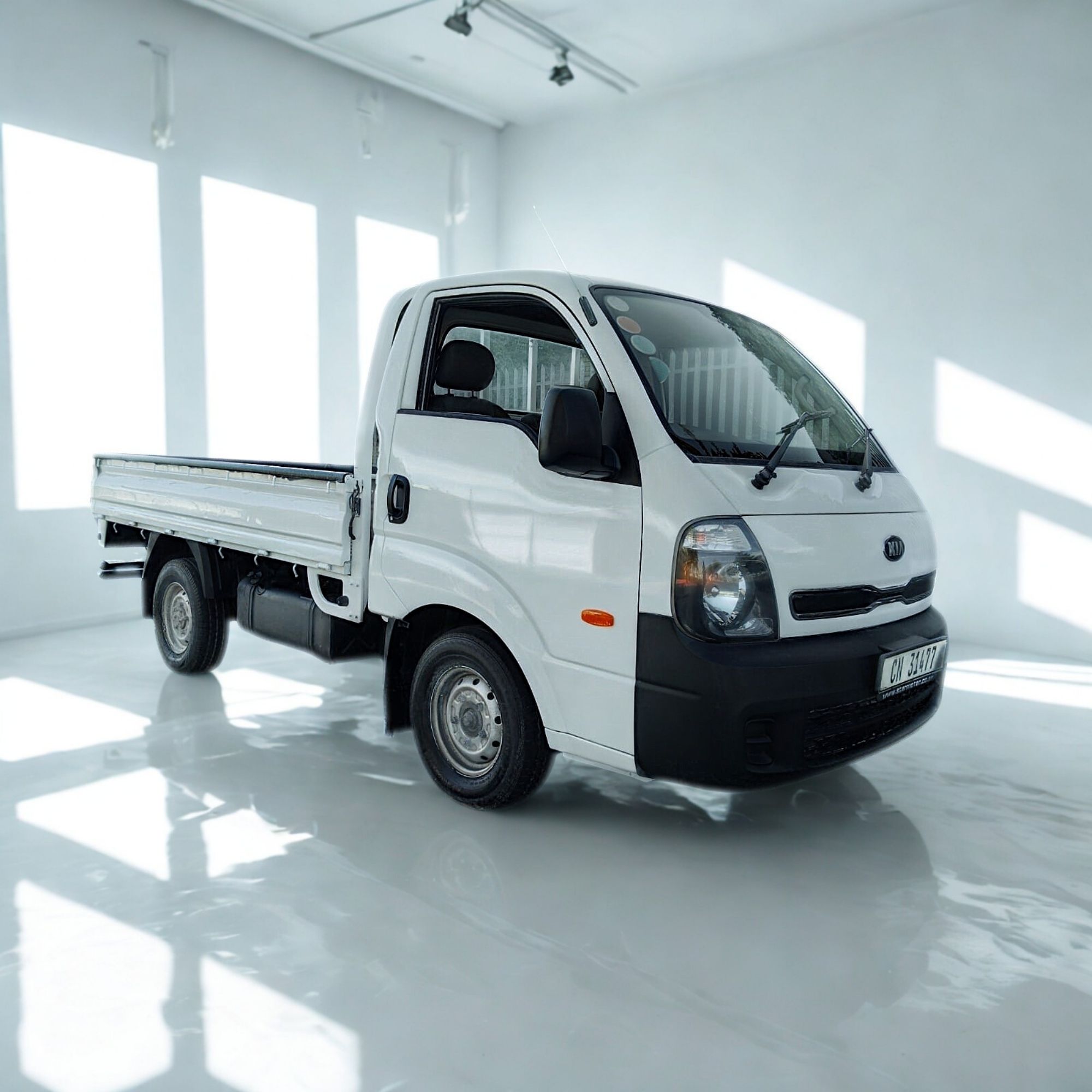 2015 Kia K2700 Workhorse thumbnail 3