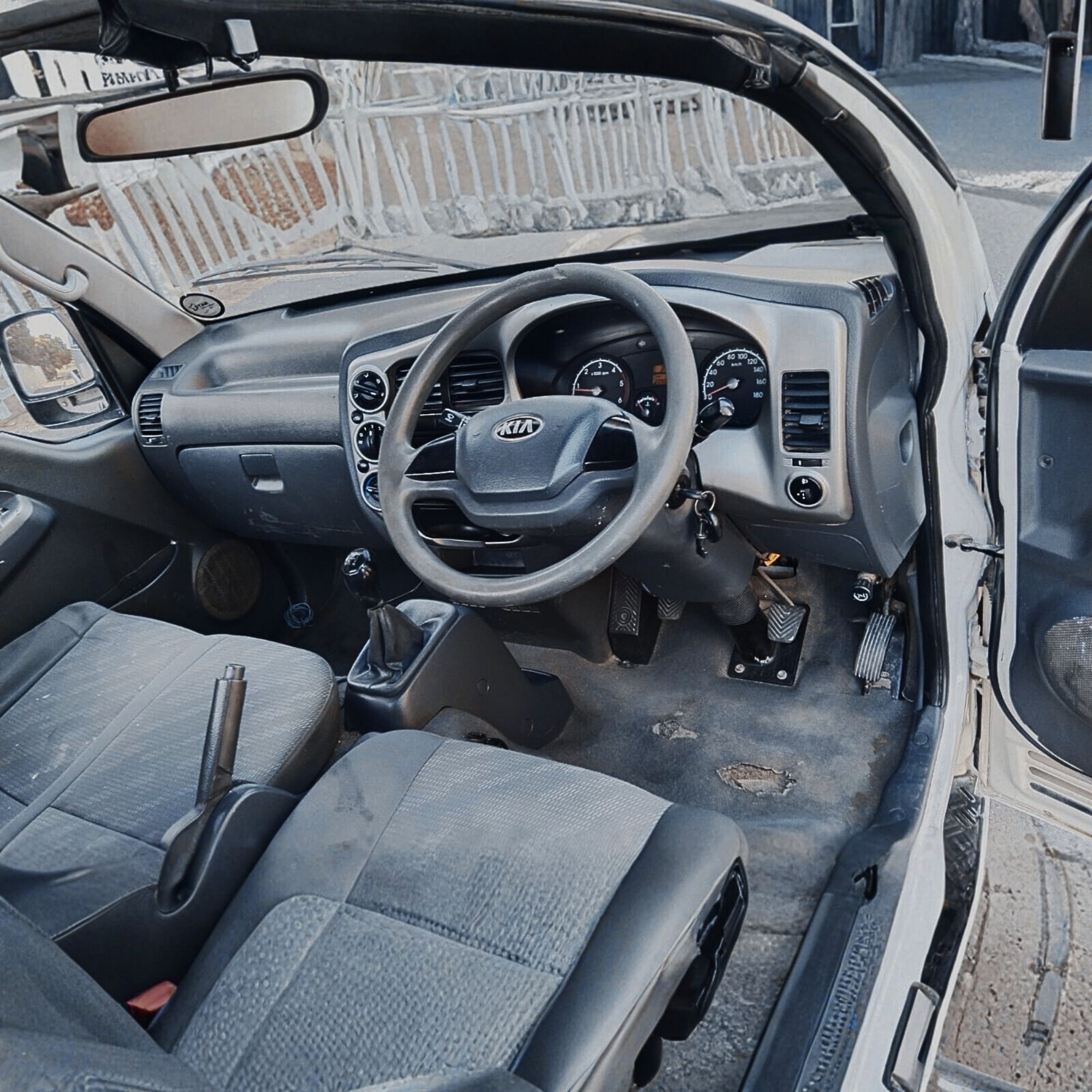 2015 Kia K2700 Workhorse thumbnail 8