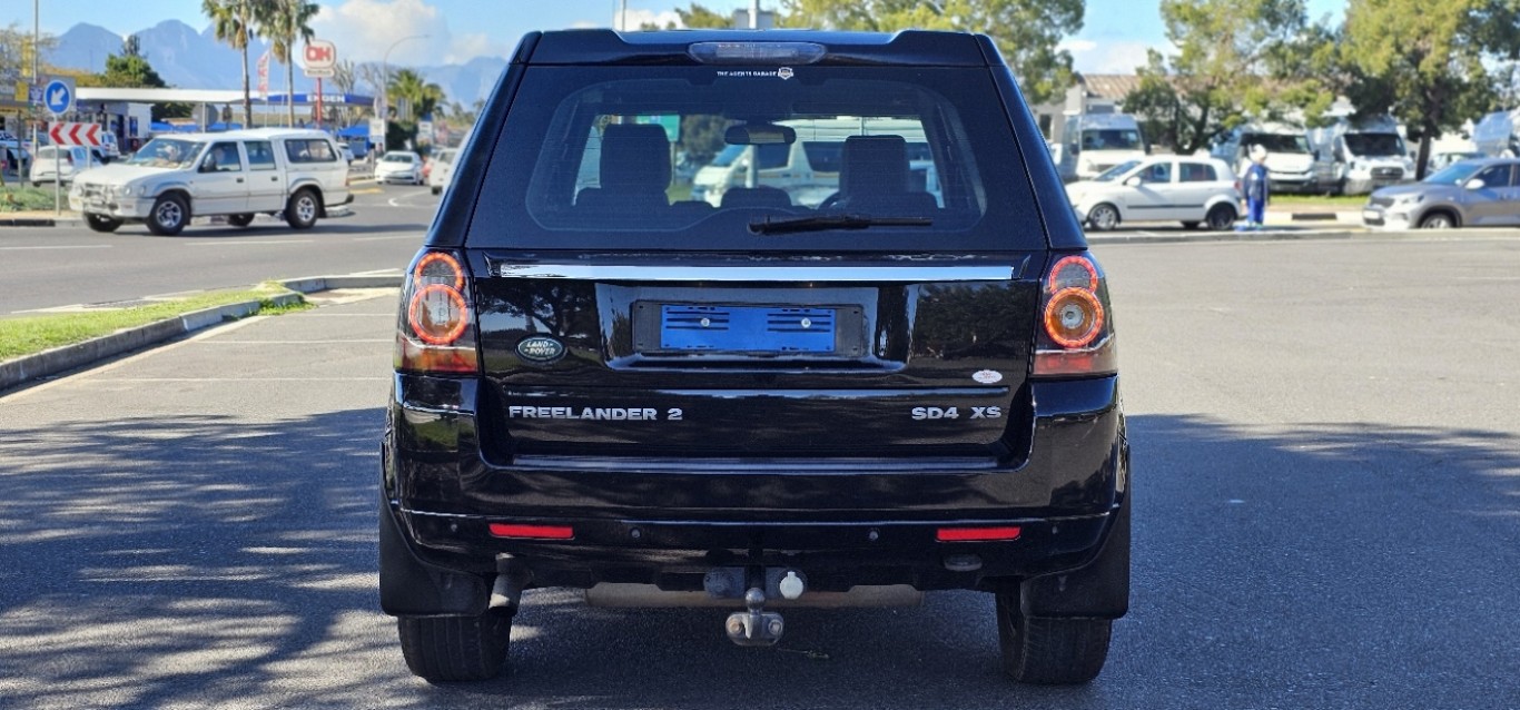 2015 Land Rover Freelander 2 2.2 SD4 XS thumbnail 4