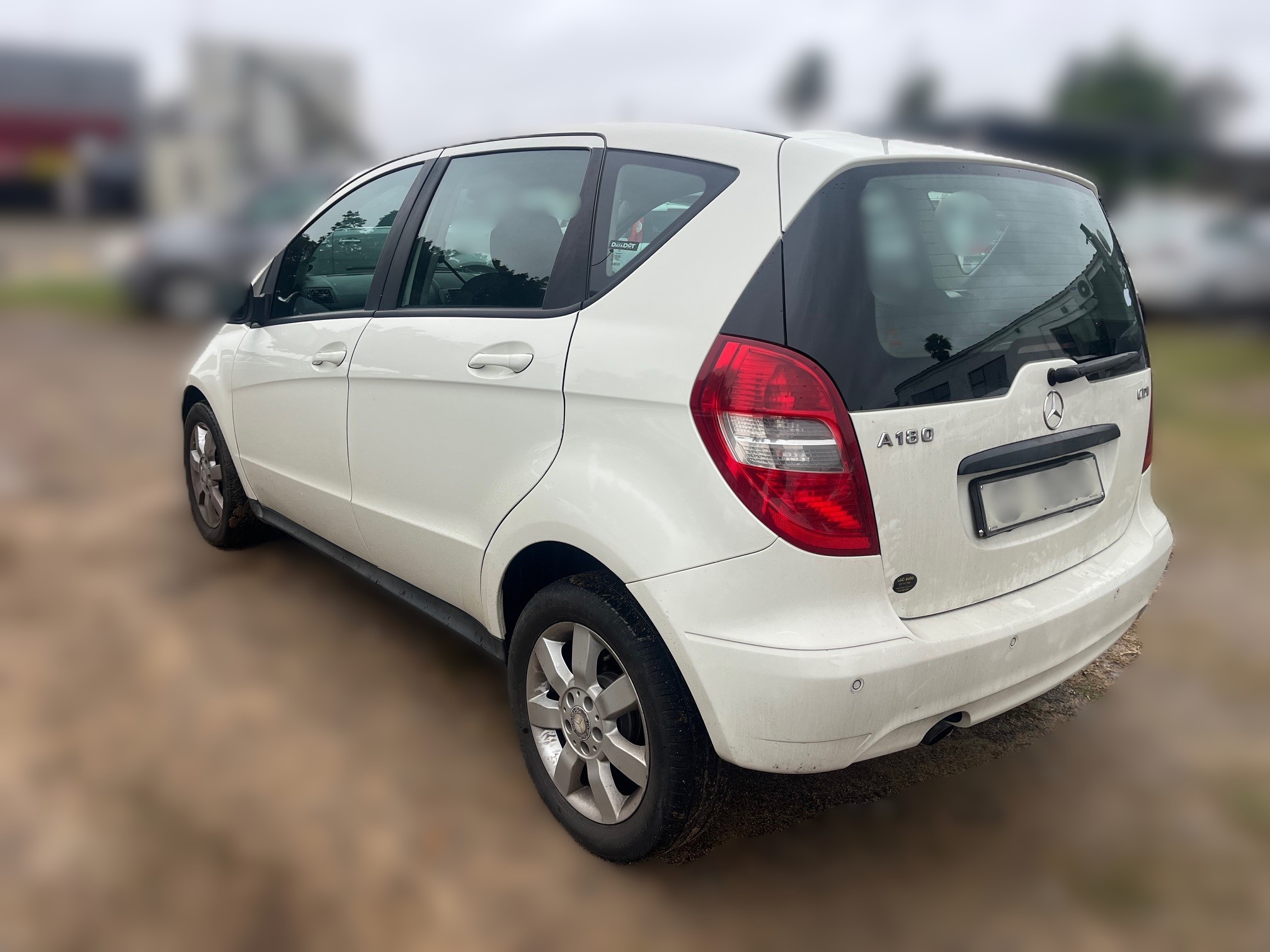2011 Mercedes-Benz A180 CDi Auto thumbnail 3