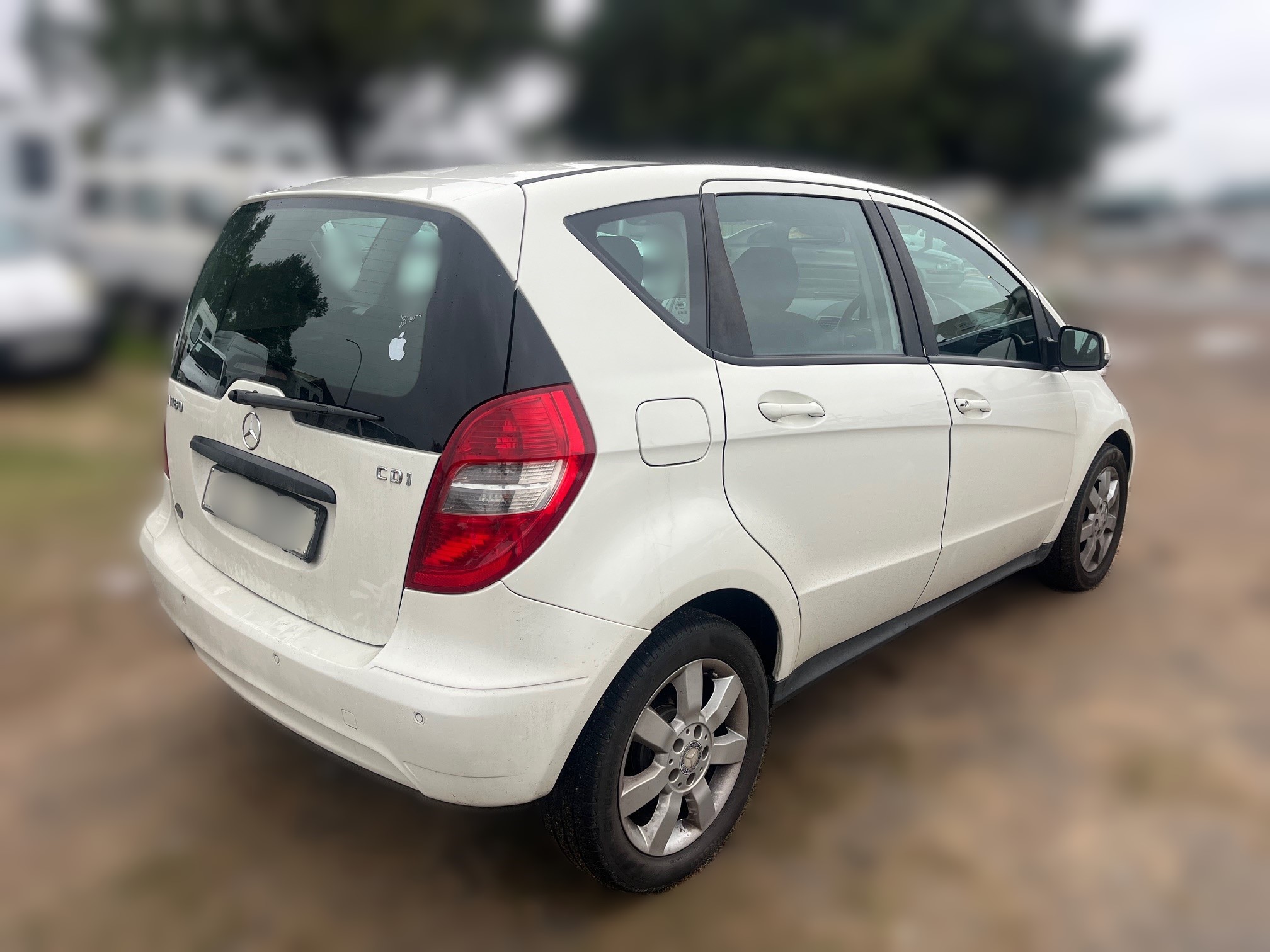 2011 Mercedes-Benz A180 CDi Auto thumbnail 5