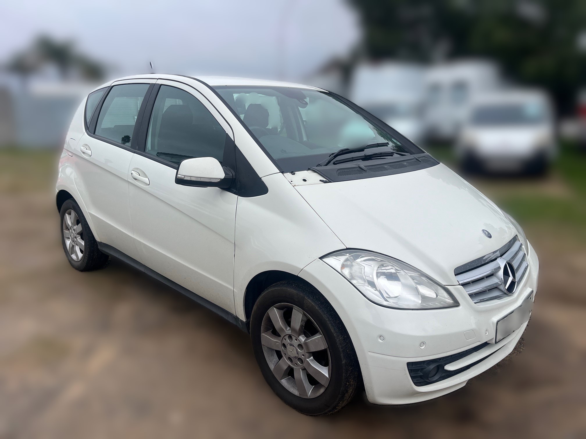 2011 Mercedes-Benz A180 CDi Auto thumbnail 7