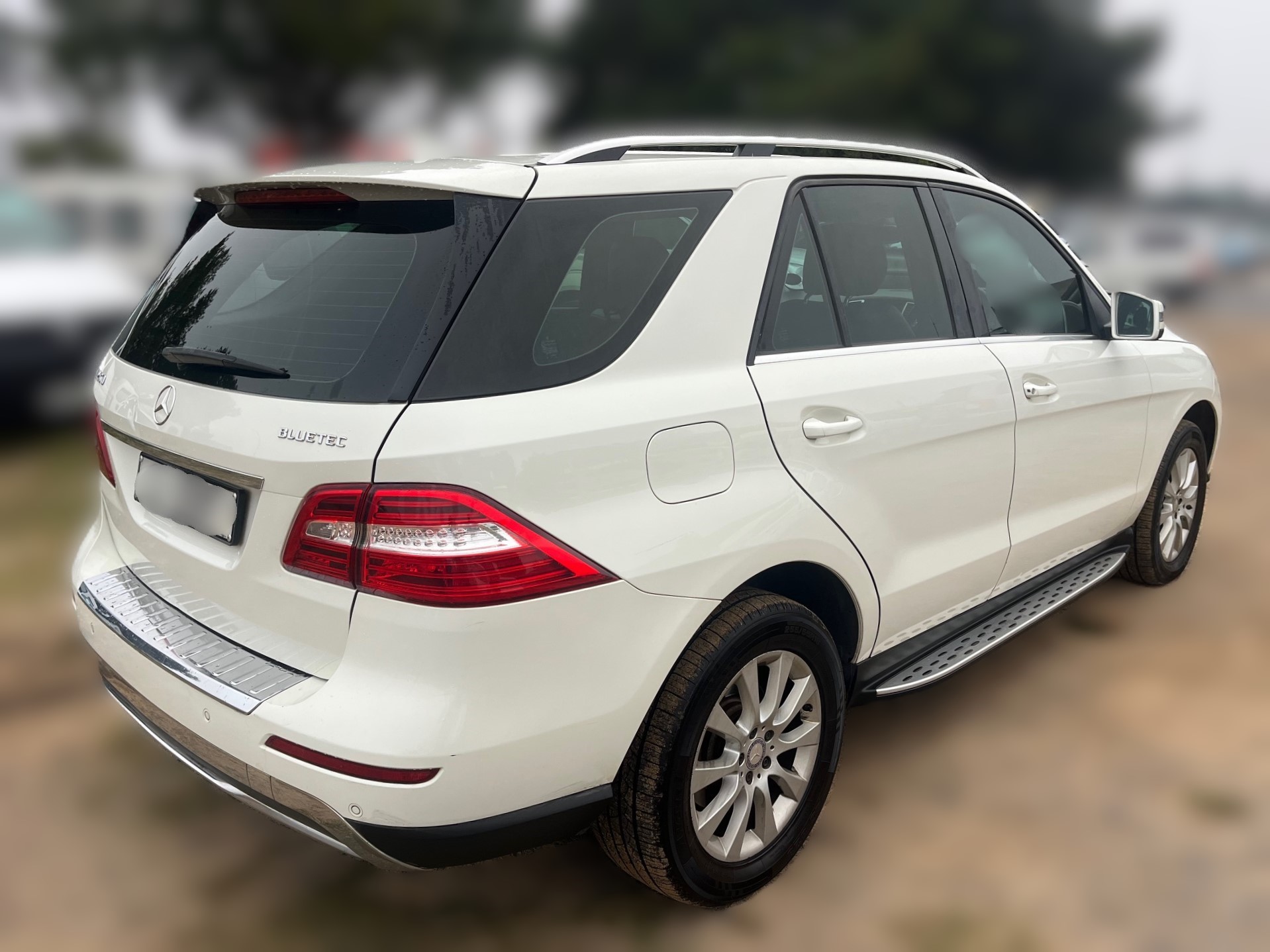 2013 Mercedes-Benz ML250 BlueTec thumbnail 5
