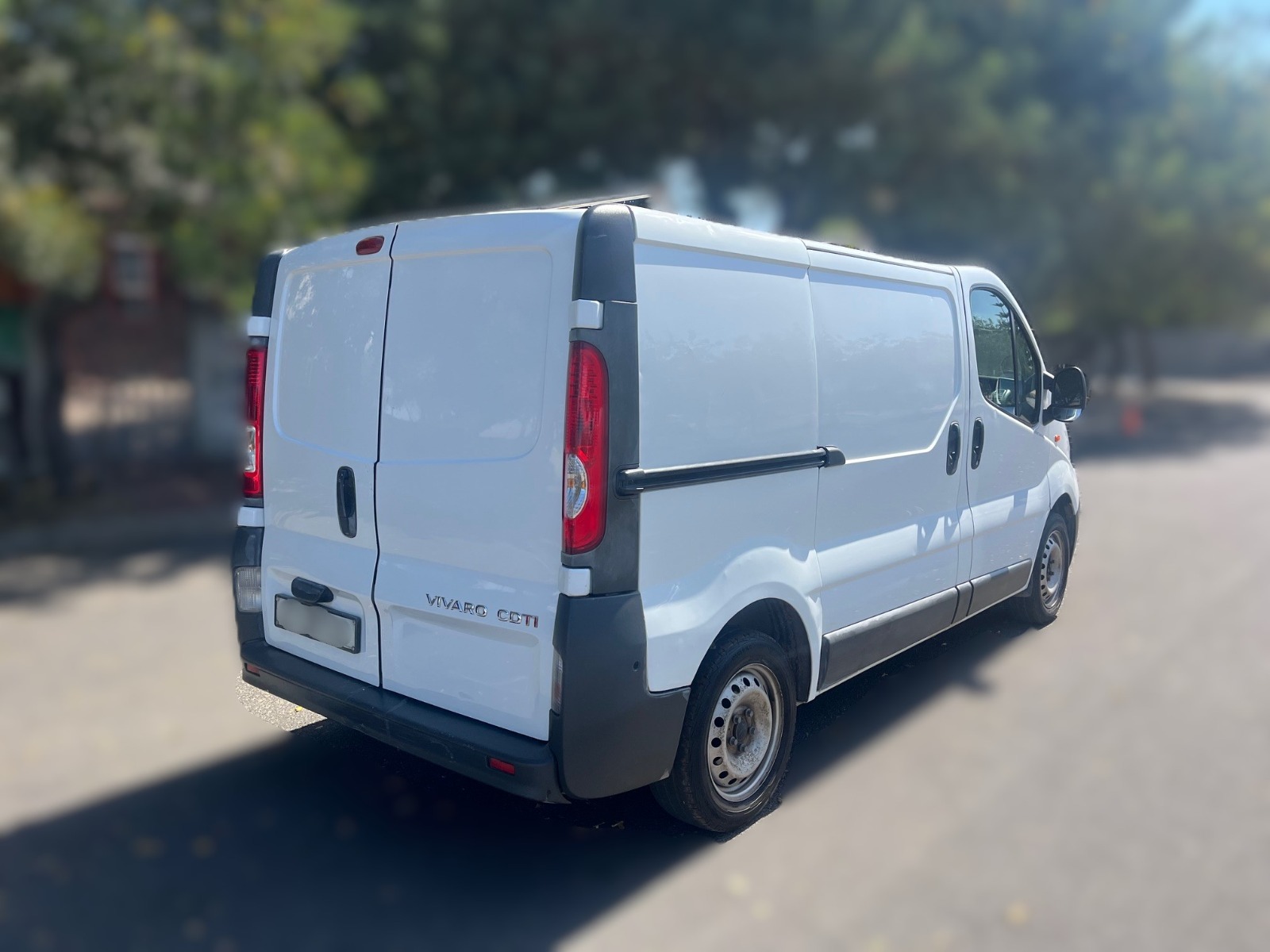 2014 Opel Vivaro 1.9 TDCi (Full Service History) thumbnail 6
