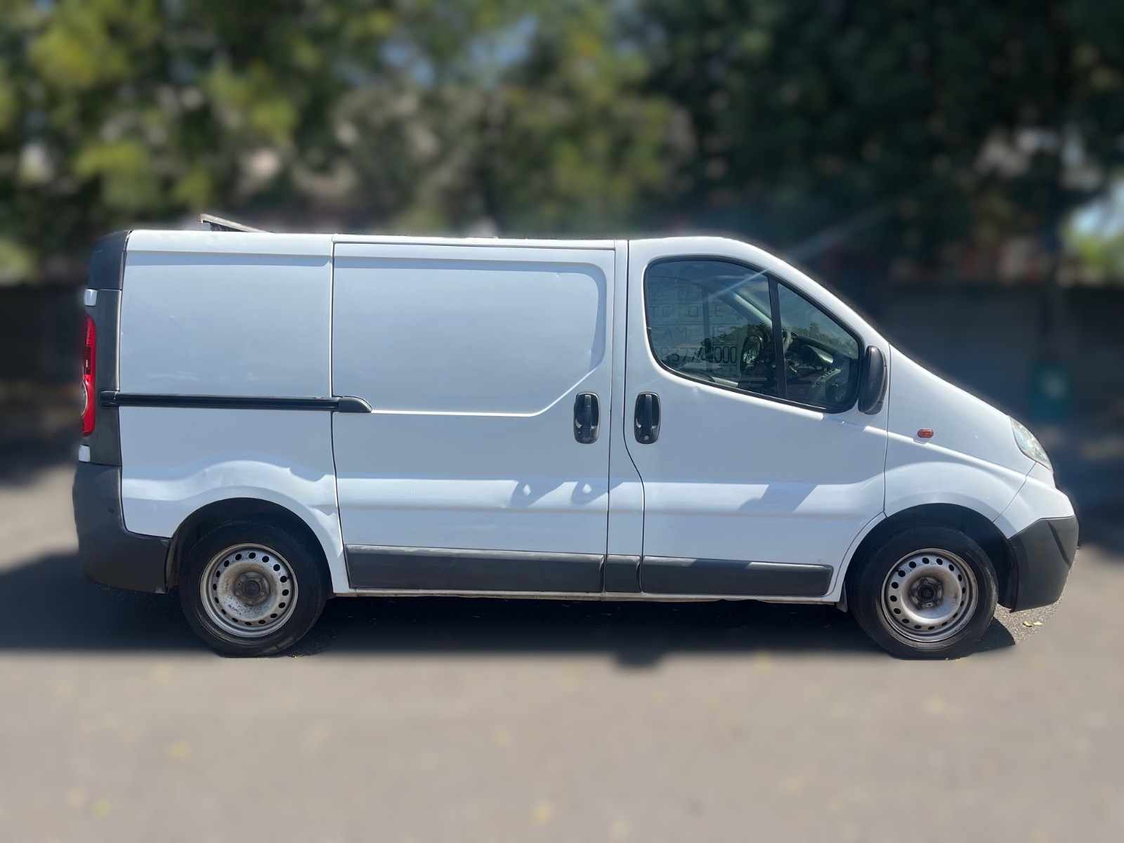 2014 Opel Vivaro 1.9 TDCi (Full Service History) thumbnail 8
