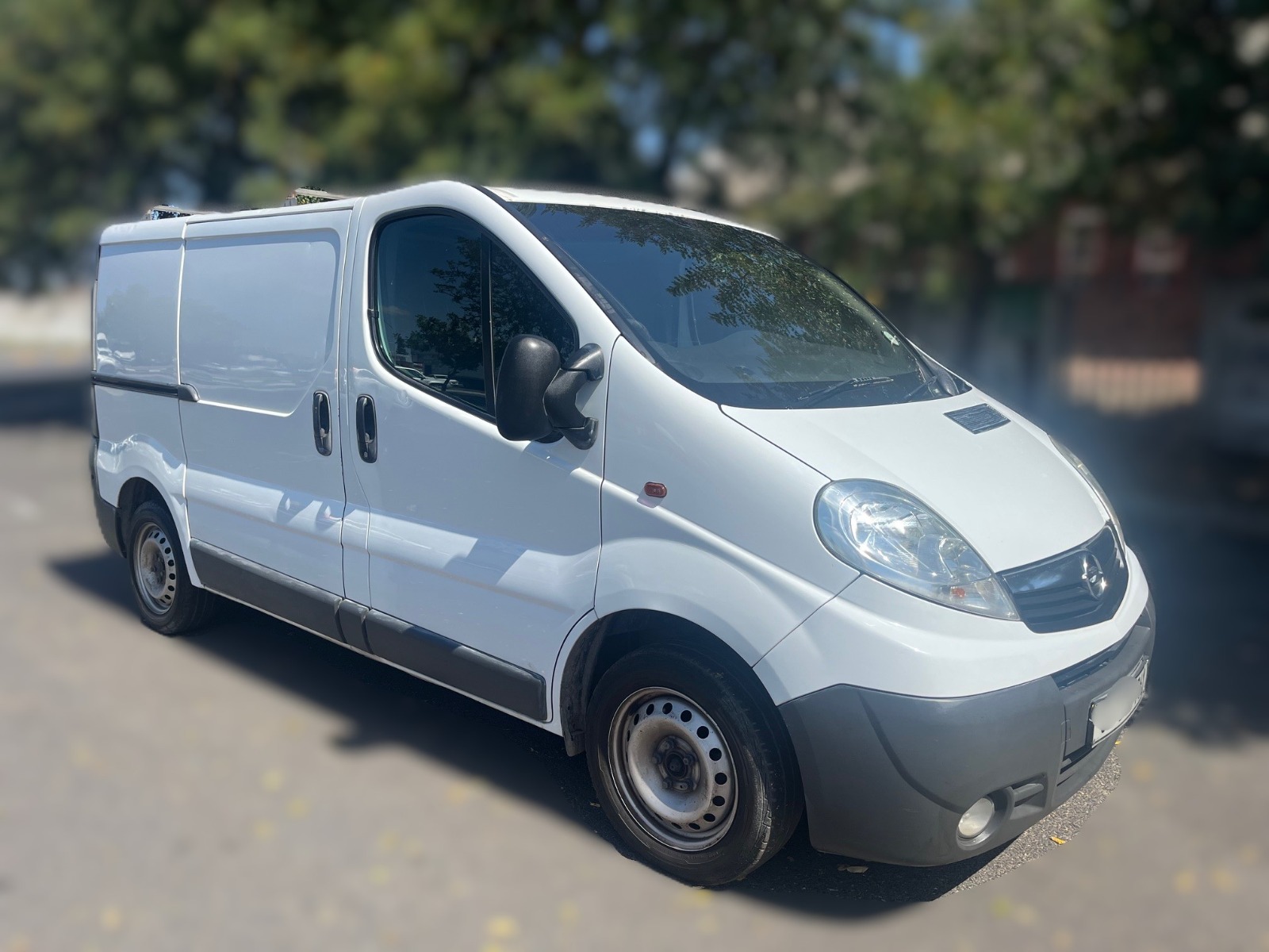 2014 Opel Vivaro 1.9 TDCi (Full Service History) thumbnail 10