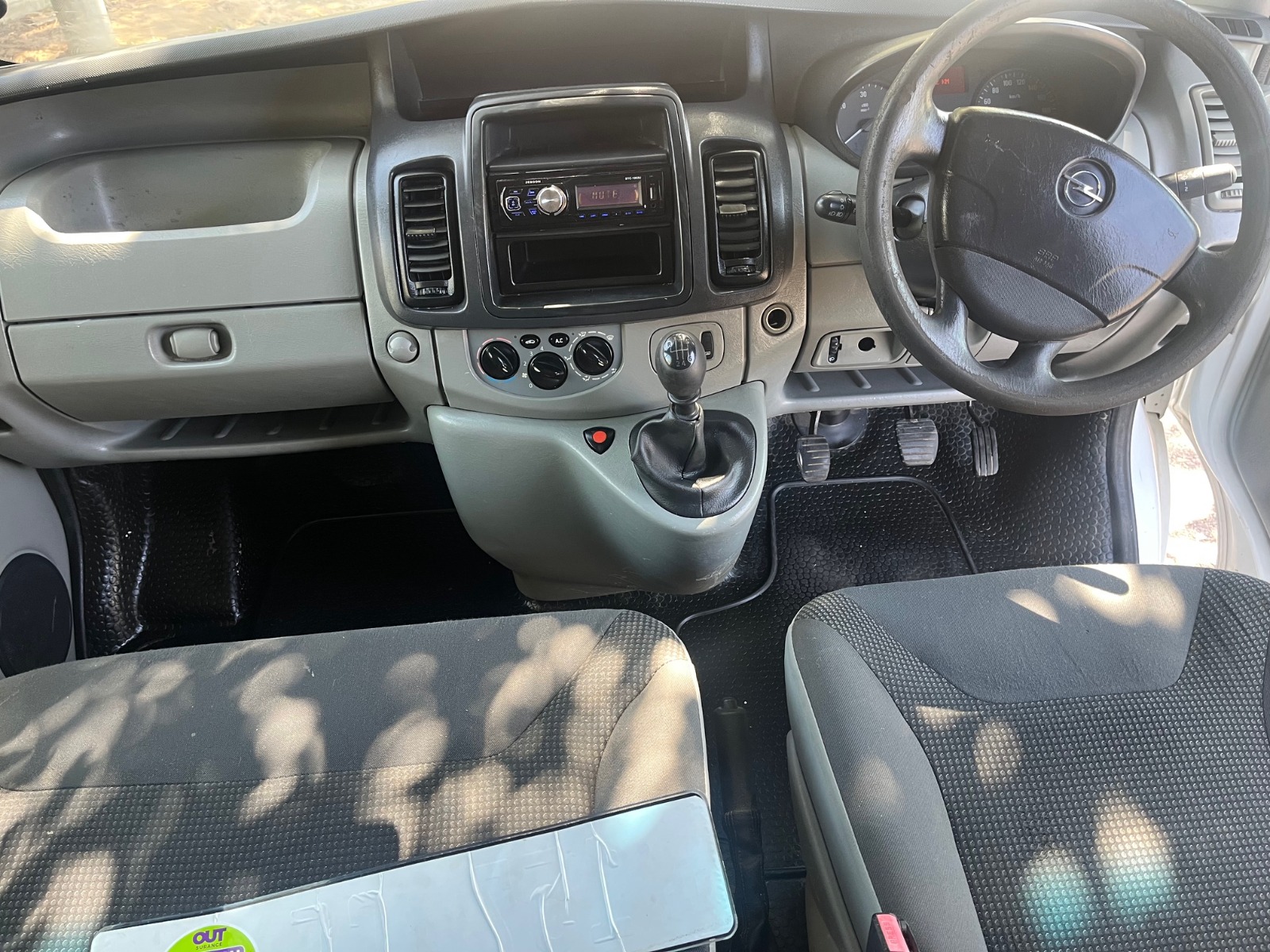 2014 Opel Vivaro 1.9 TDCi (Full Service History) thumbnail 11