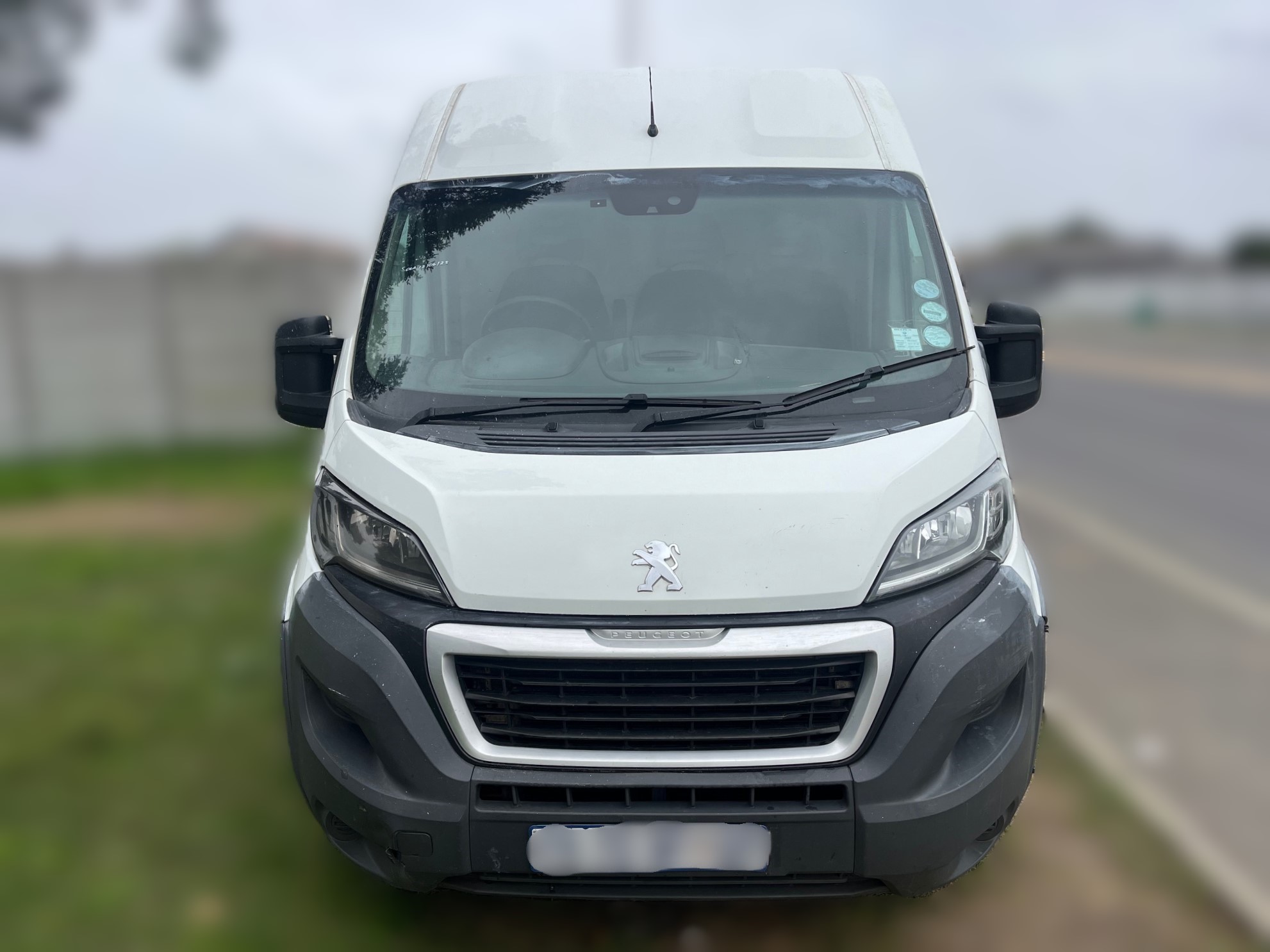 2016 Peugeot Boxer ELWB thumbnail 12