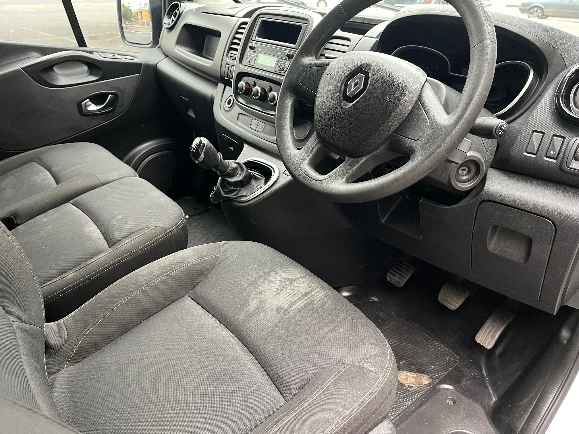 2021 Renault Trafic Panel Van thumbnail 6