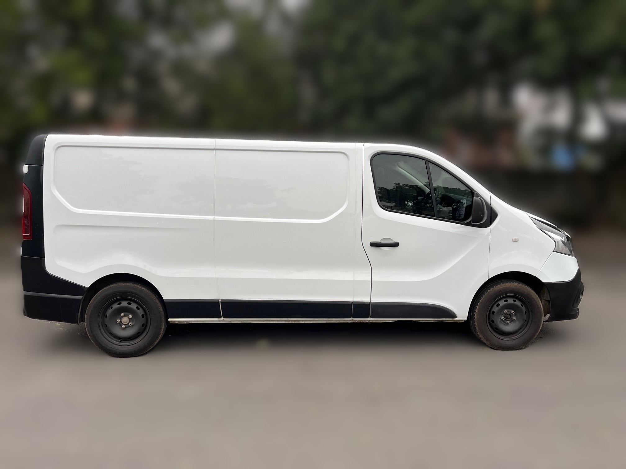 2021 Renault Trafic Panel Van thumbnail 13