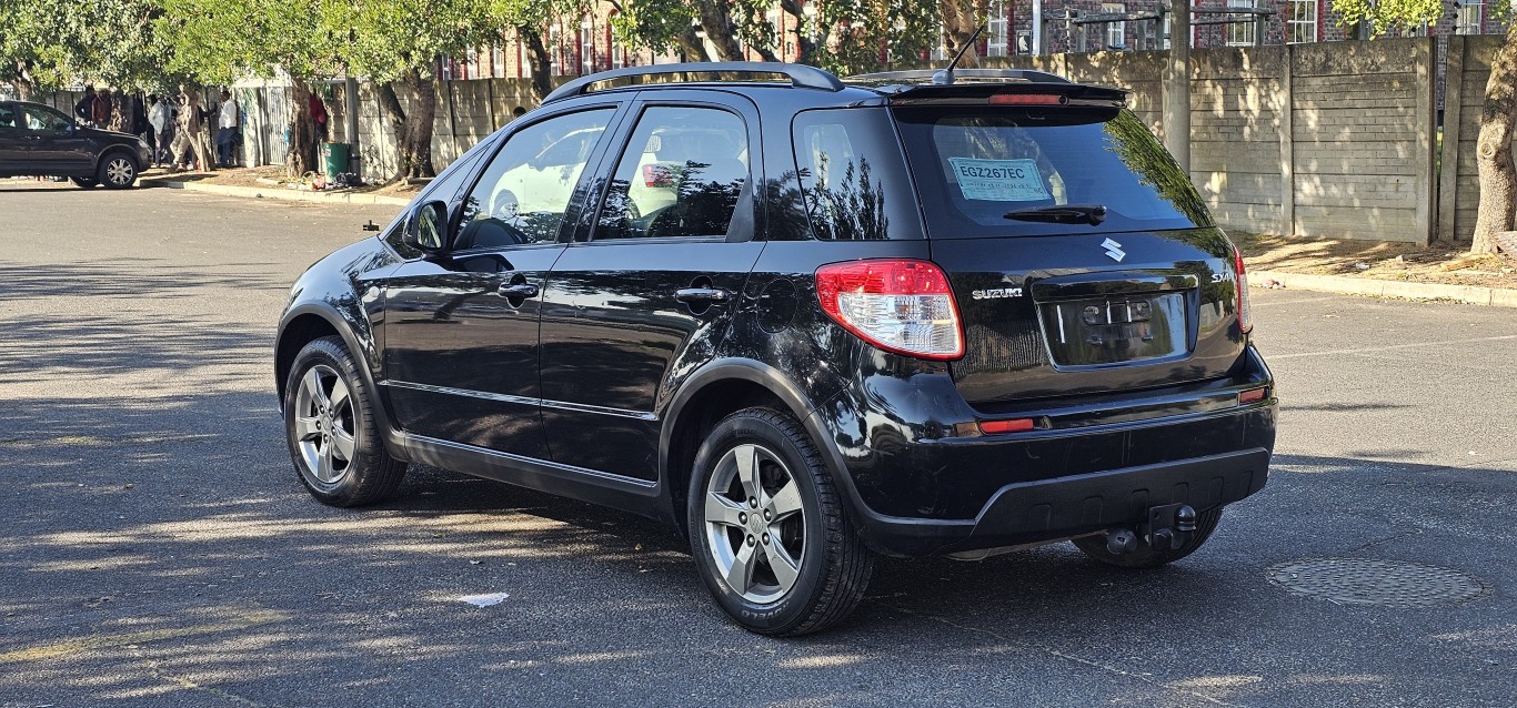 2012 Suzuki SX4 2.0 Jock Edition thumbnail 4