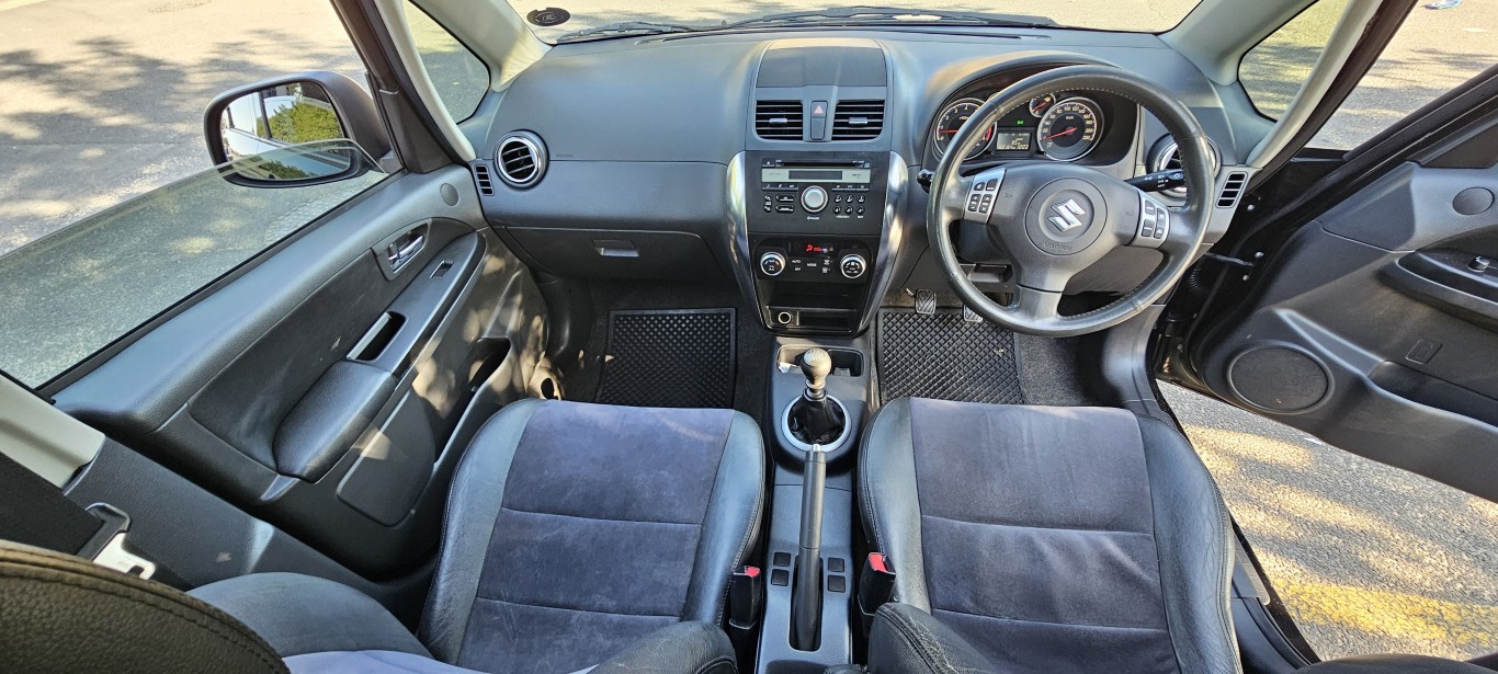 2012 Suzuki SX4 2.0 Jock Edition thumbnail 10