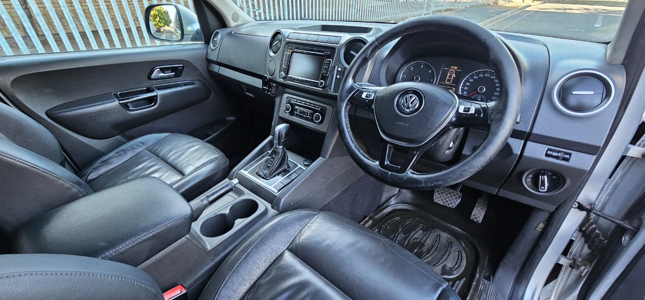 2016 Volkswagen Amarok Double Cab 2.0 TDI thumbnail 9