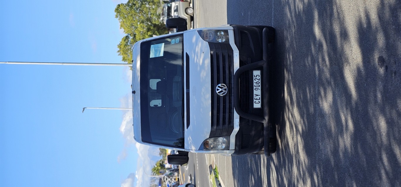 2015 Volkswagen Crafter 35 2.0 TDI Low Roof thumbnail 2